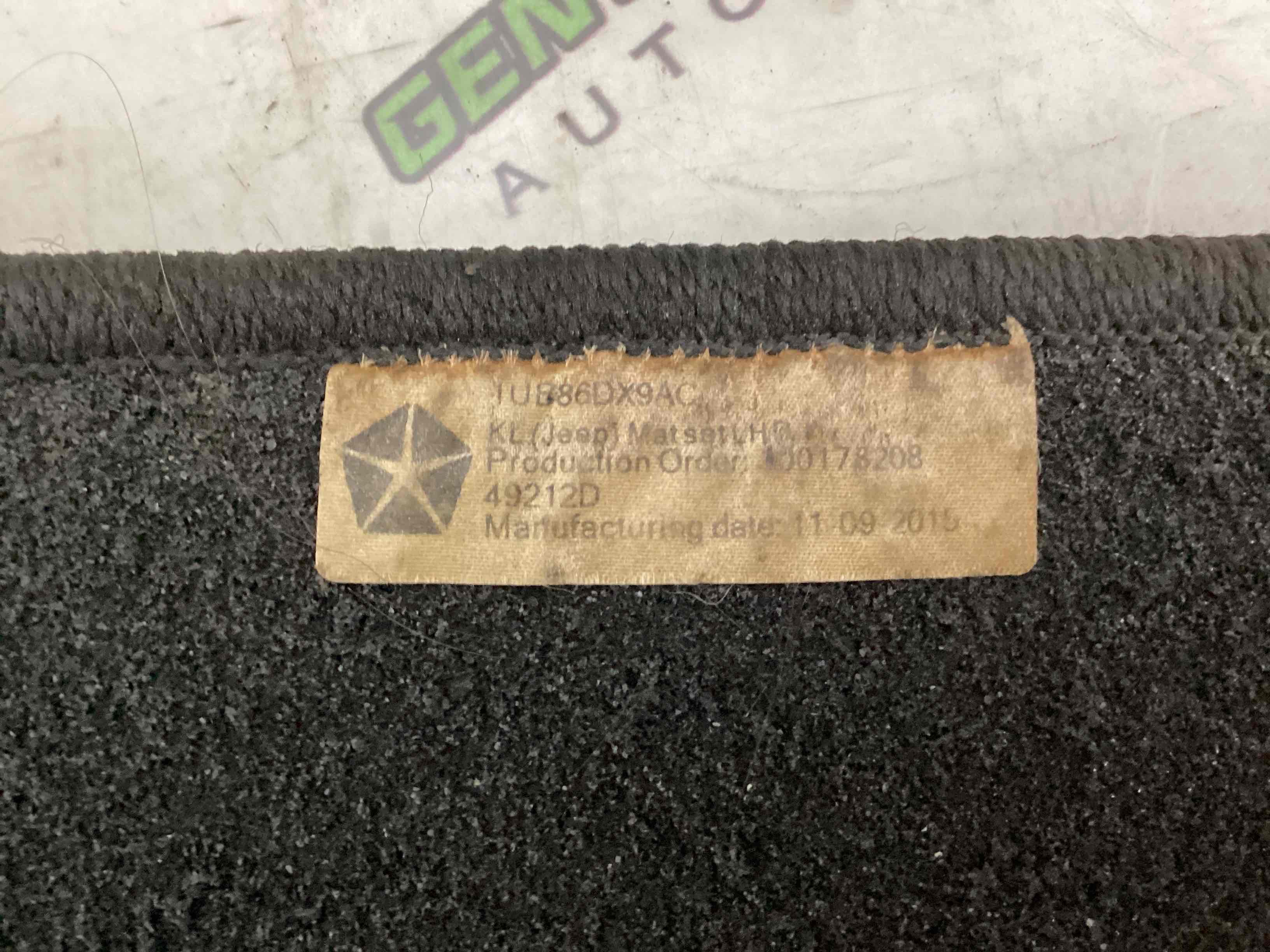 Килимки комплекти, підлога салону