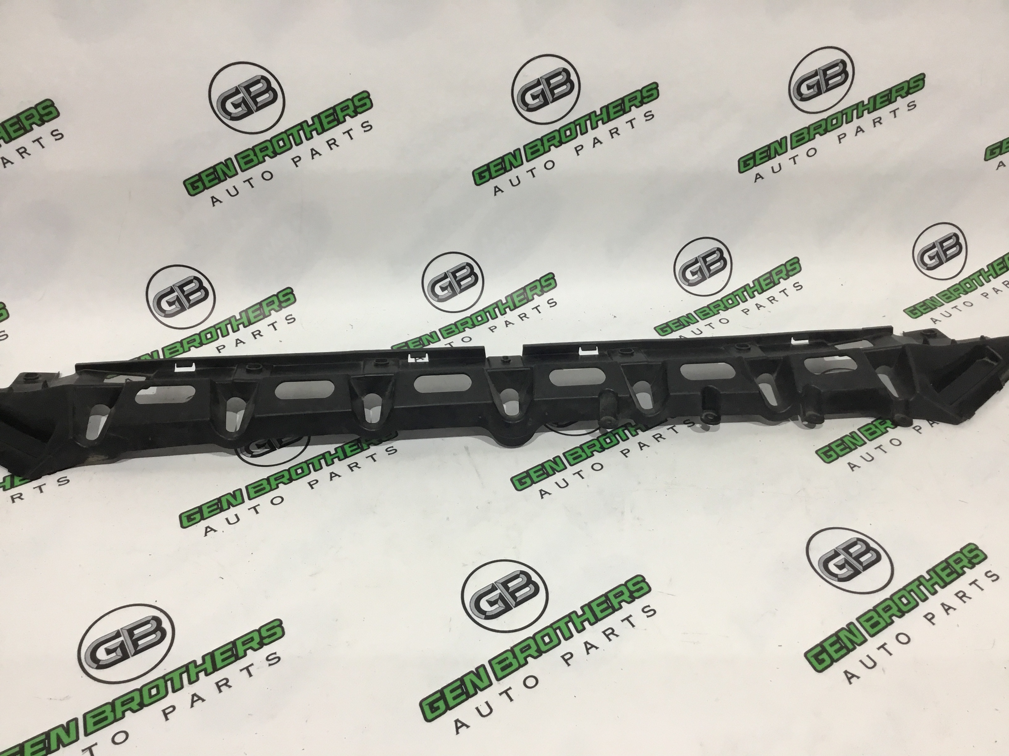 Абсорбер бампера