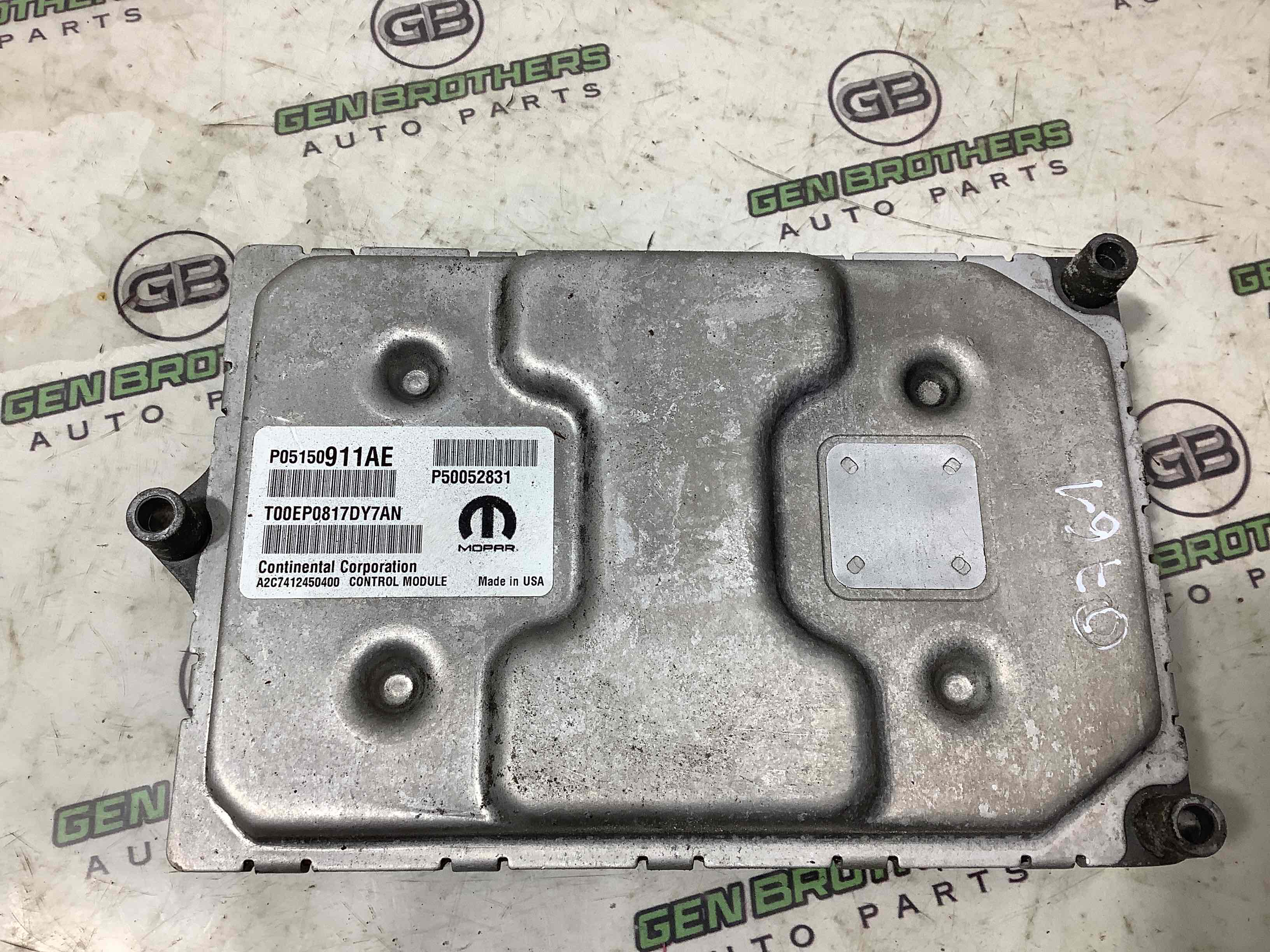 Блок ECU комп'ютер двигуна