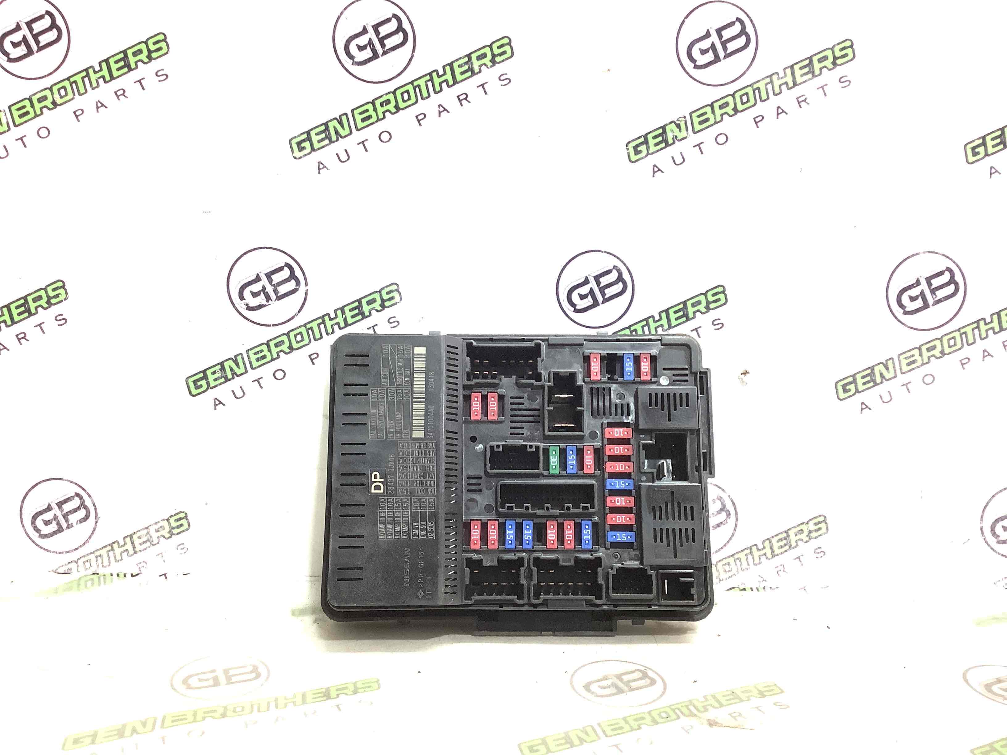 Блок запобіжників (блок реле)