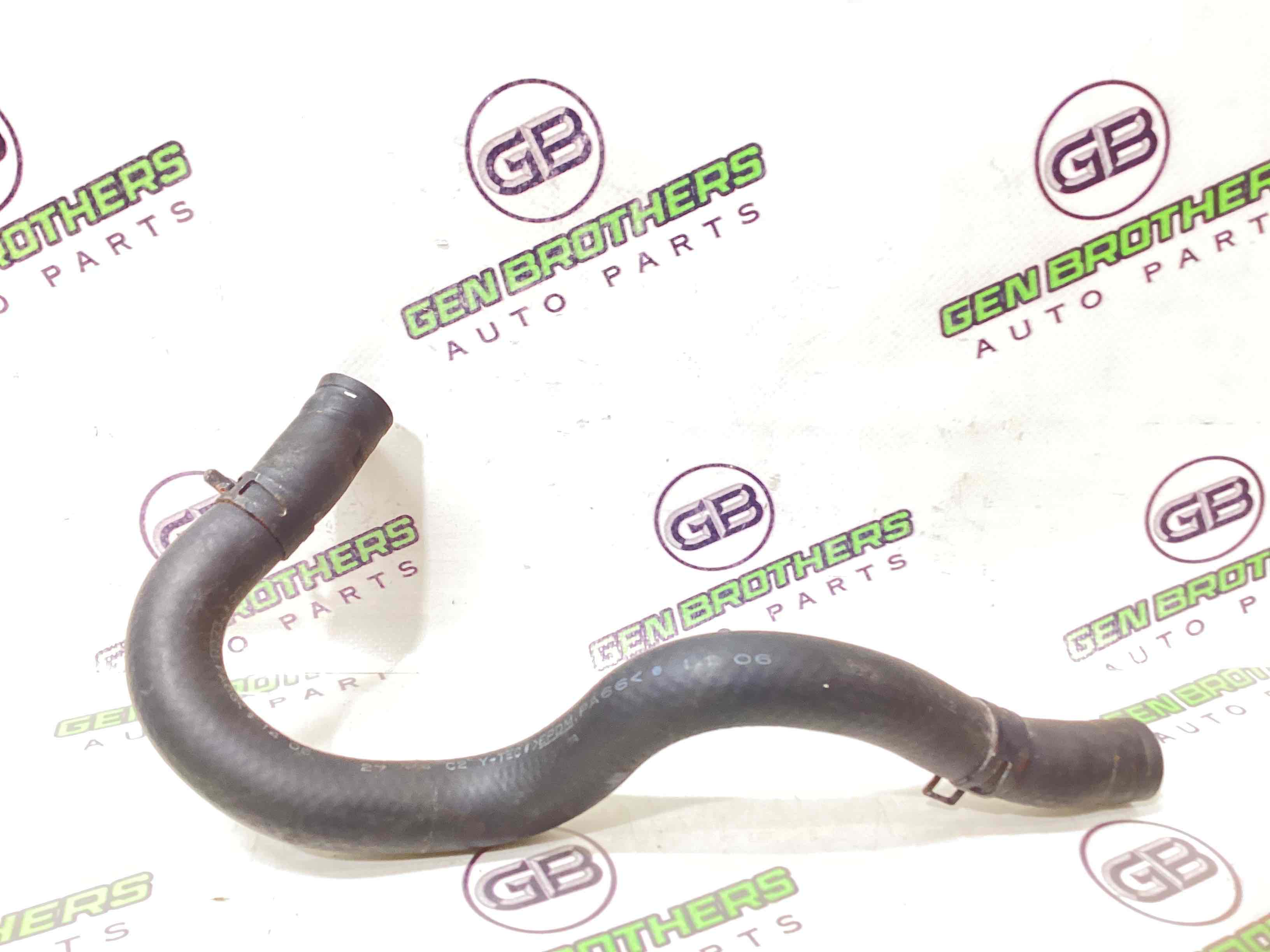 Патрубок трубопровід, шланг