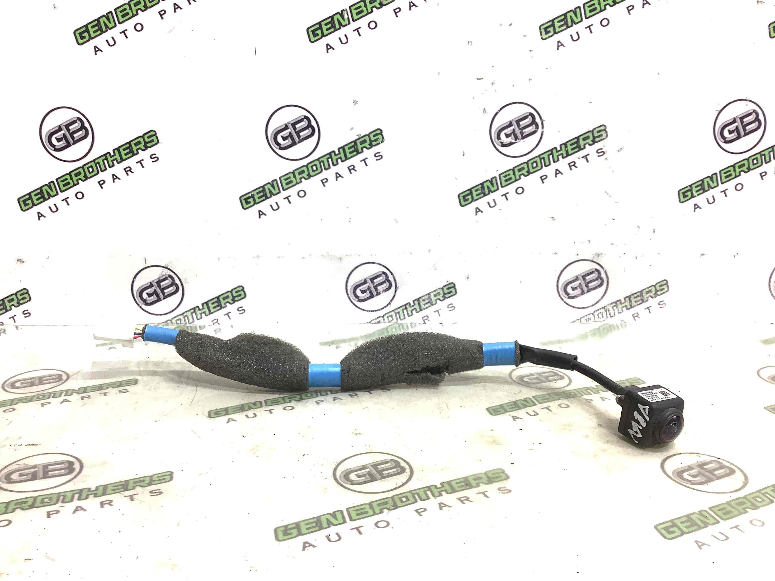 Камера, кріплення камери, корпус