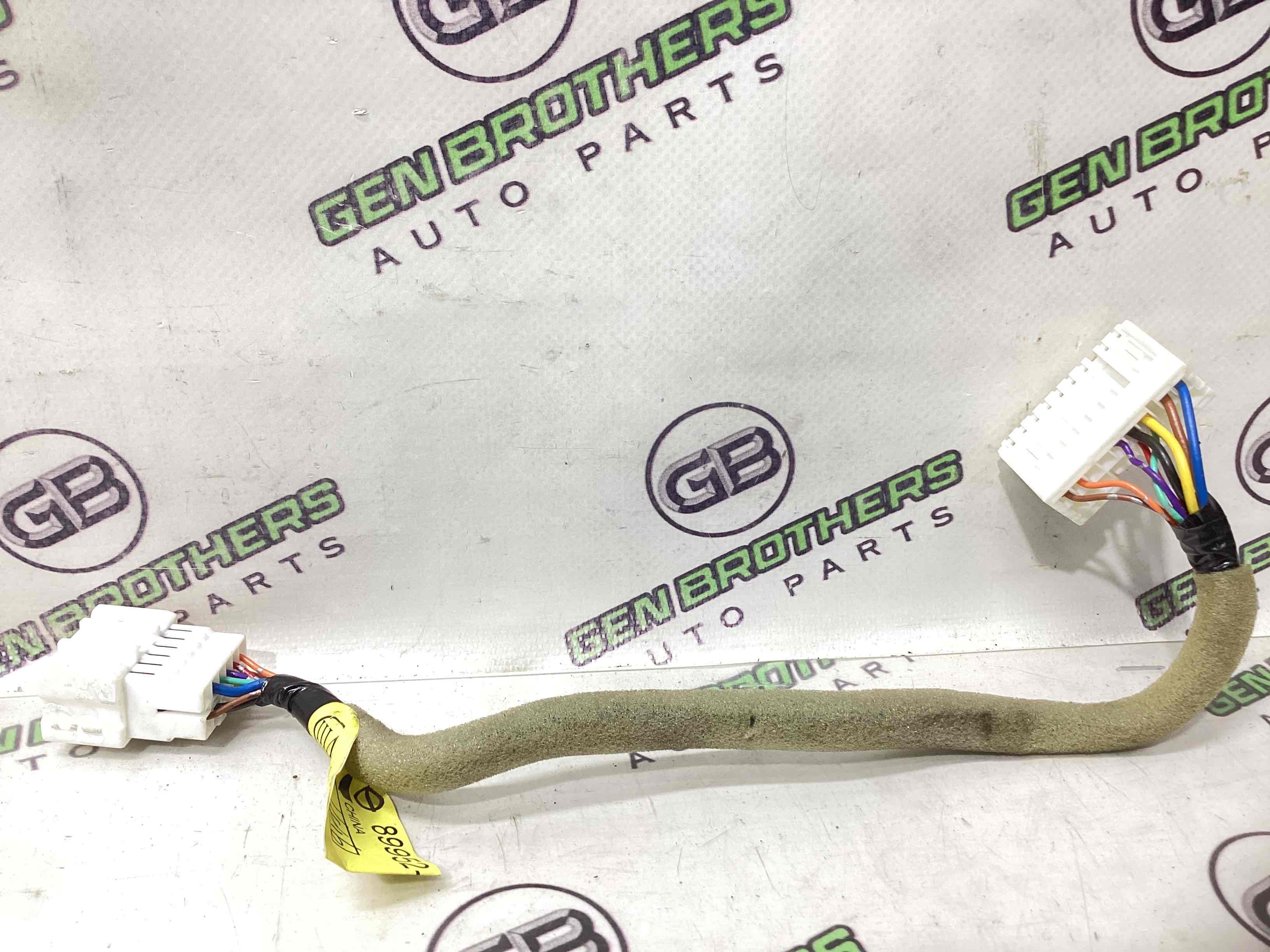 Електропроводка дверей, кришки багажника коса