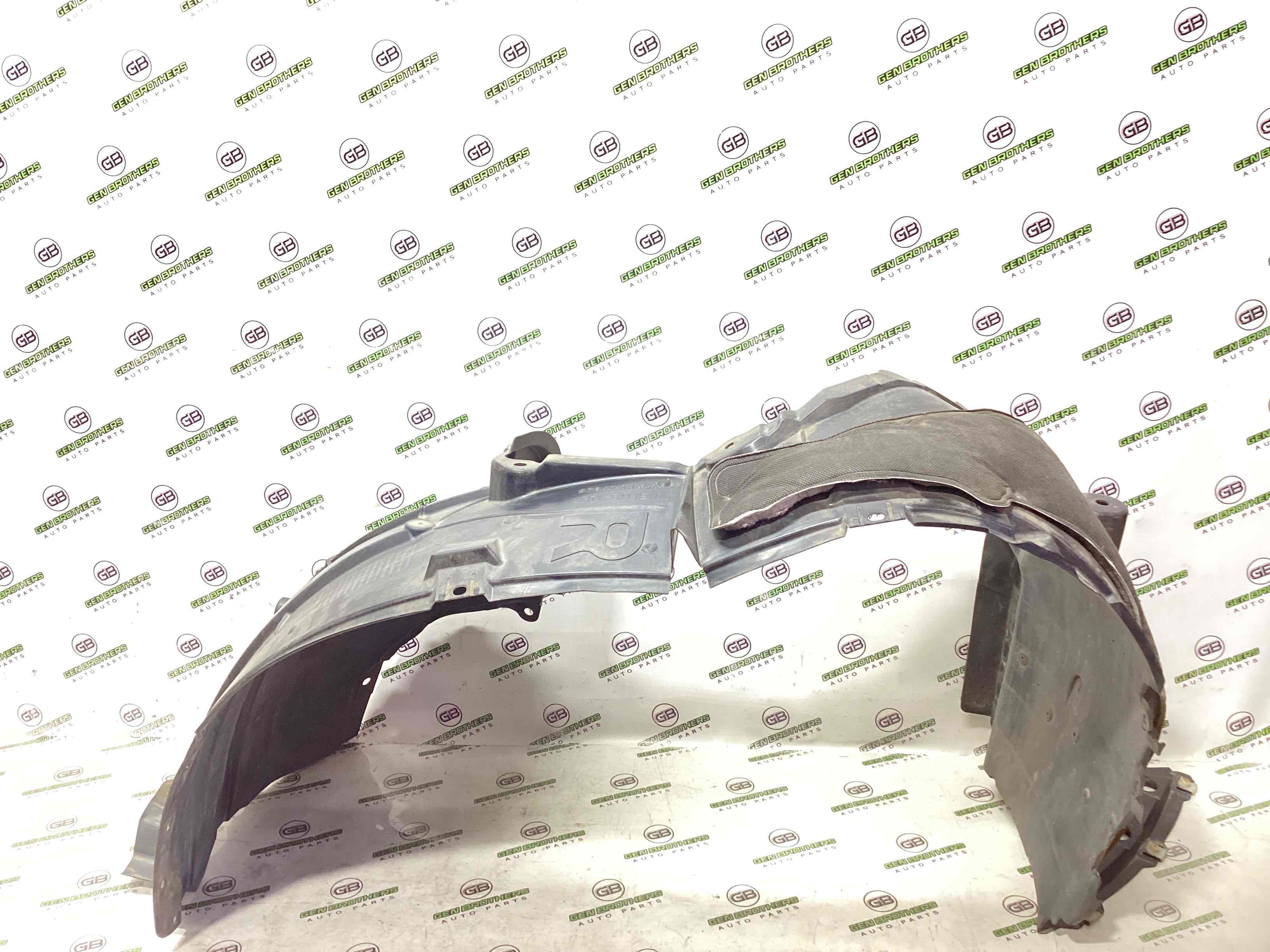 Захист арок передній правий (підкрилок)