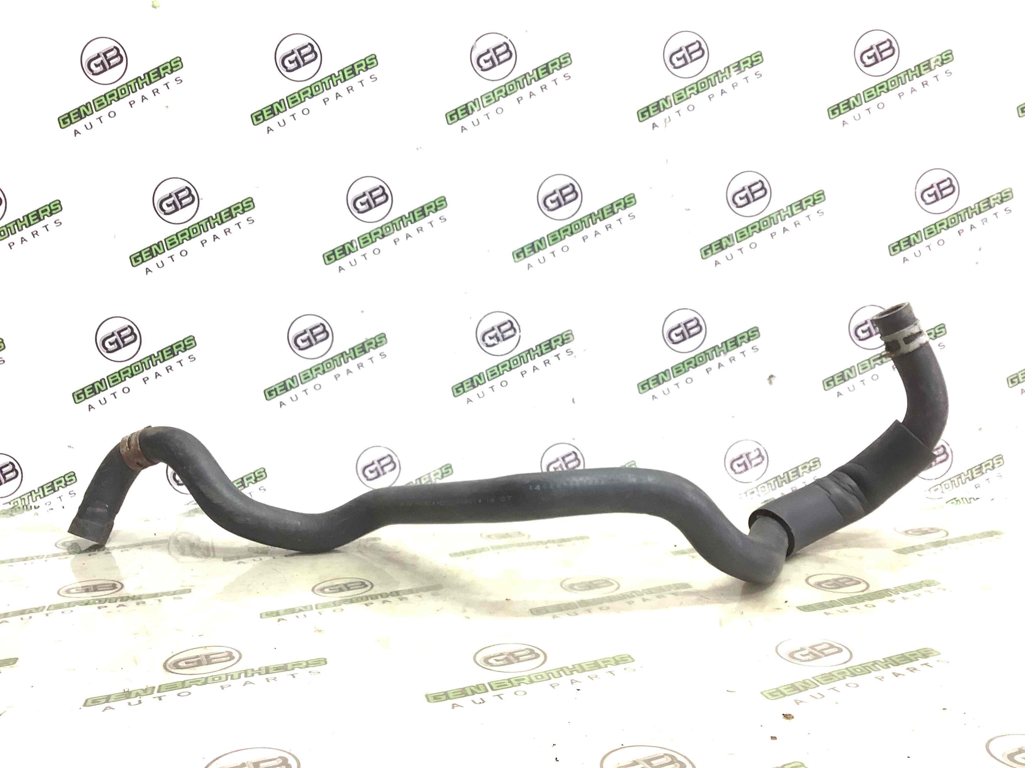 Патрубок трубопровід, шланг