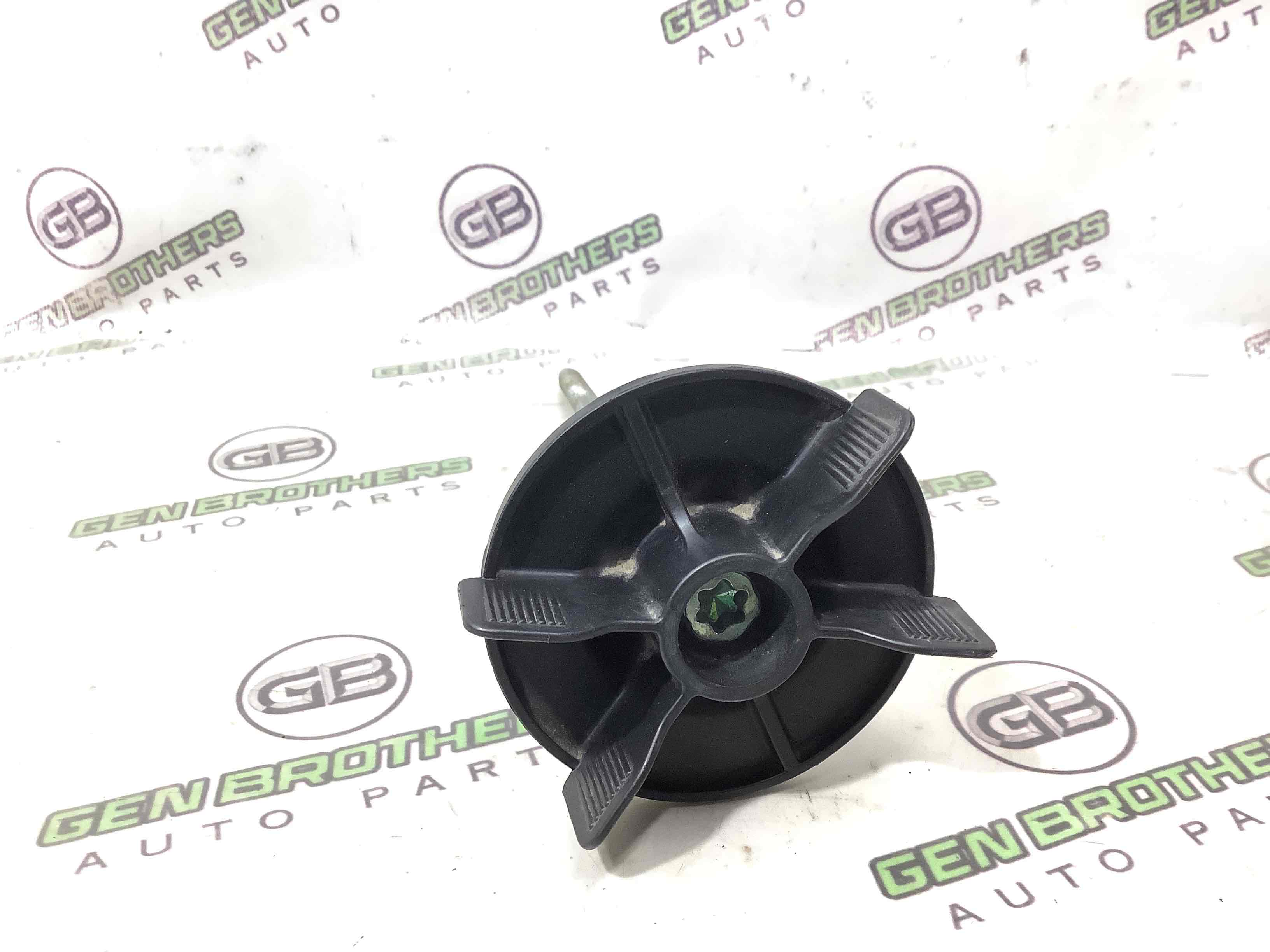 Колесо запасне, тримач, кронштейн, обшивка