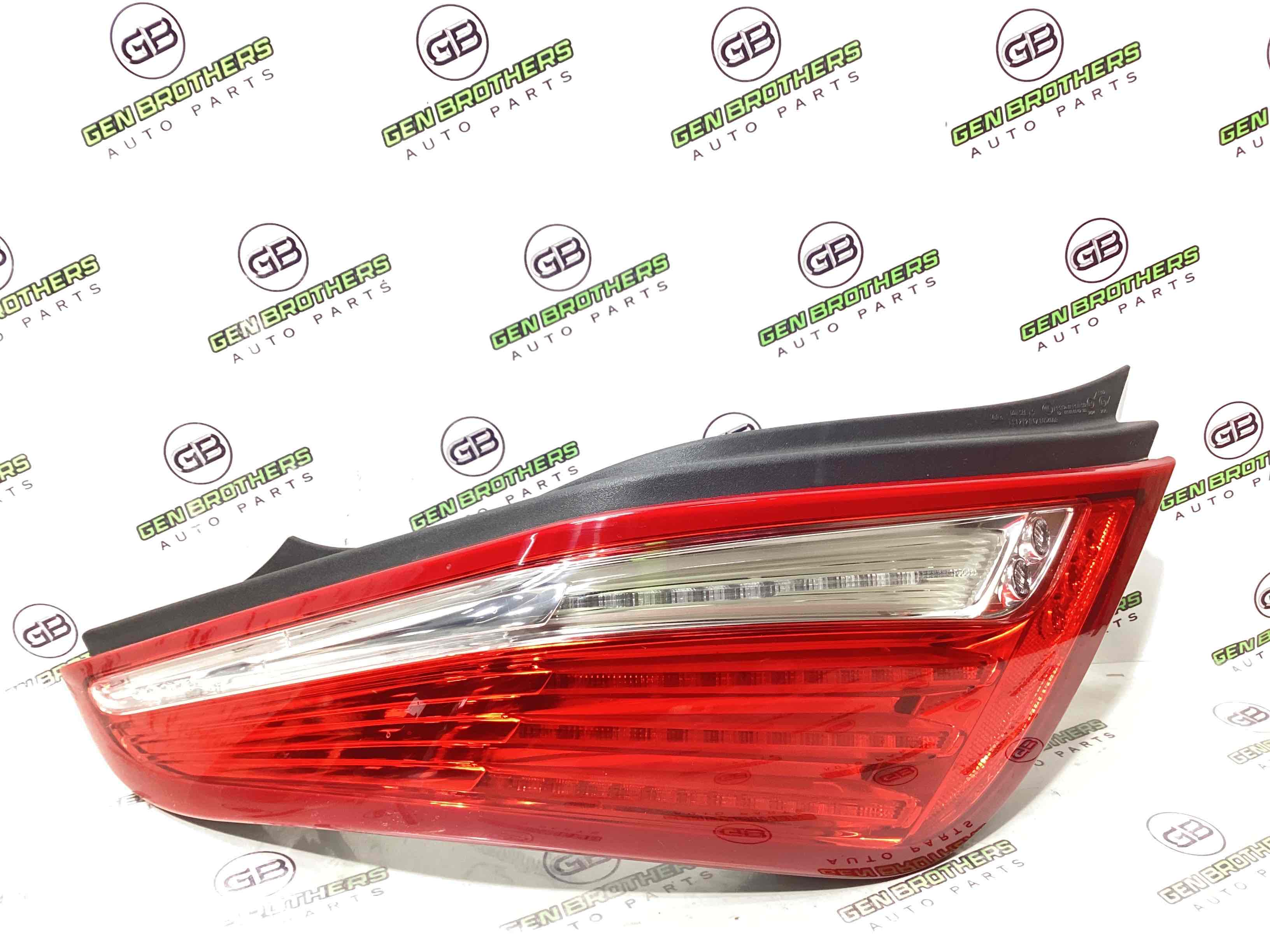 Ліхтар задній лівий