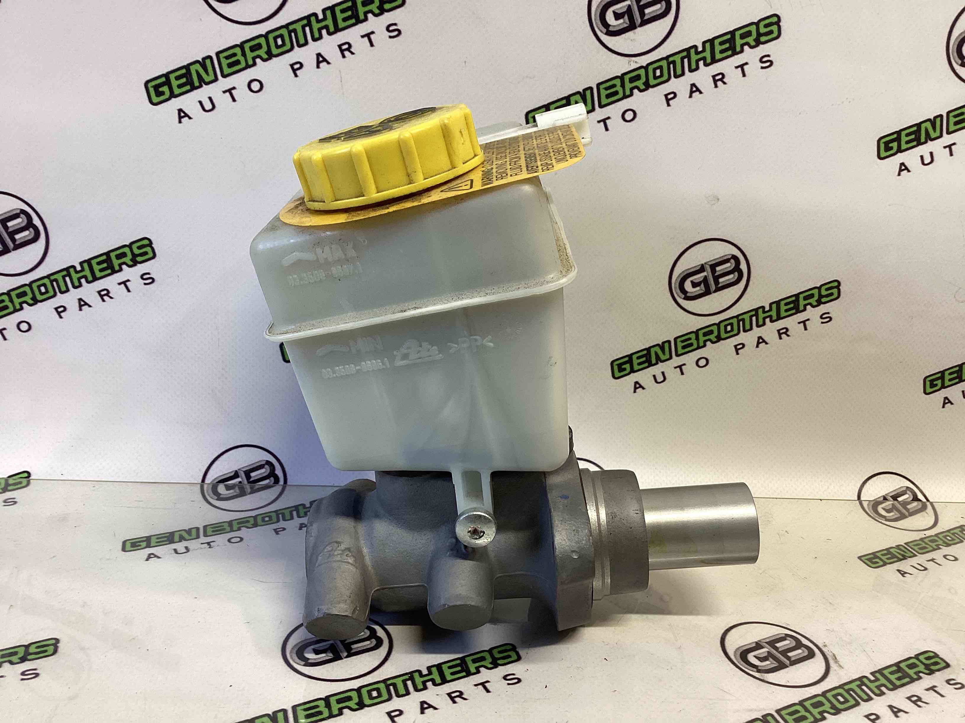 Циліндр гальмівний головний