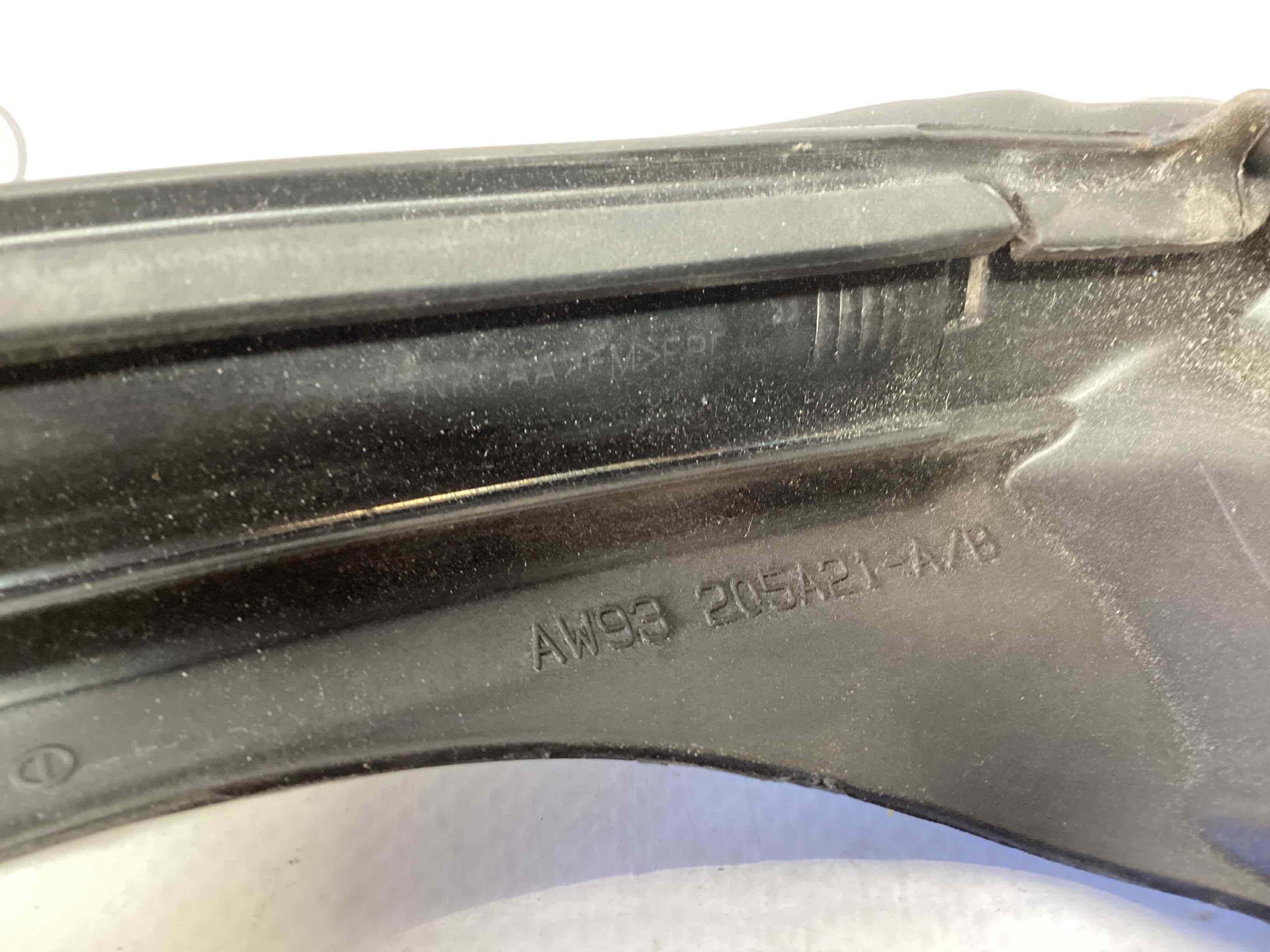 Ущільнювач скла, двері