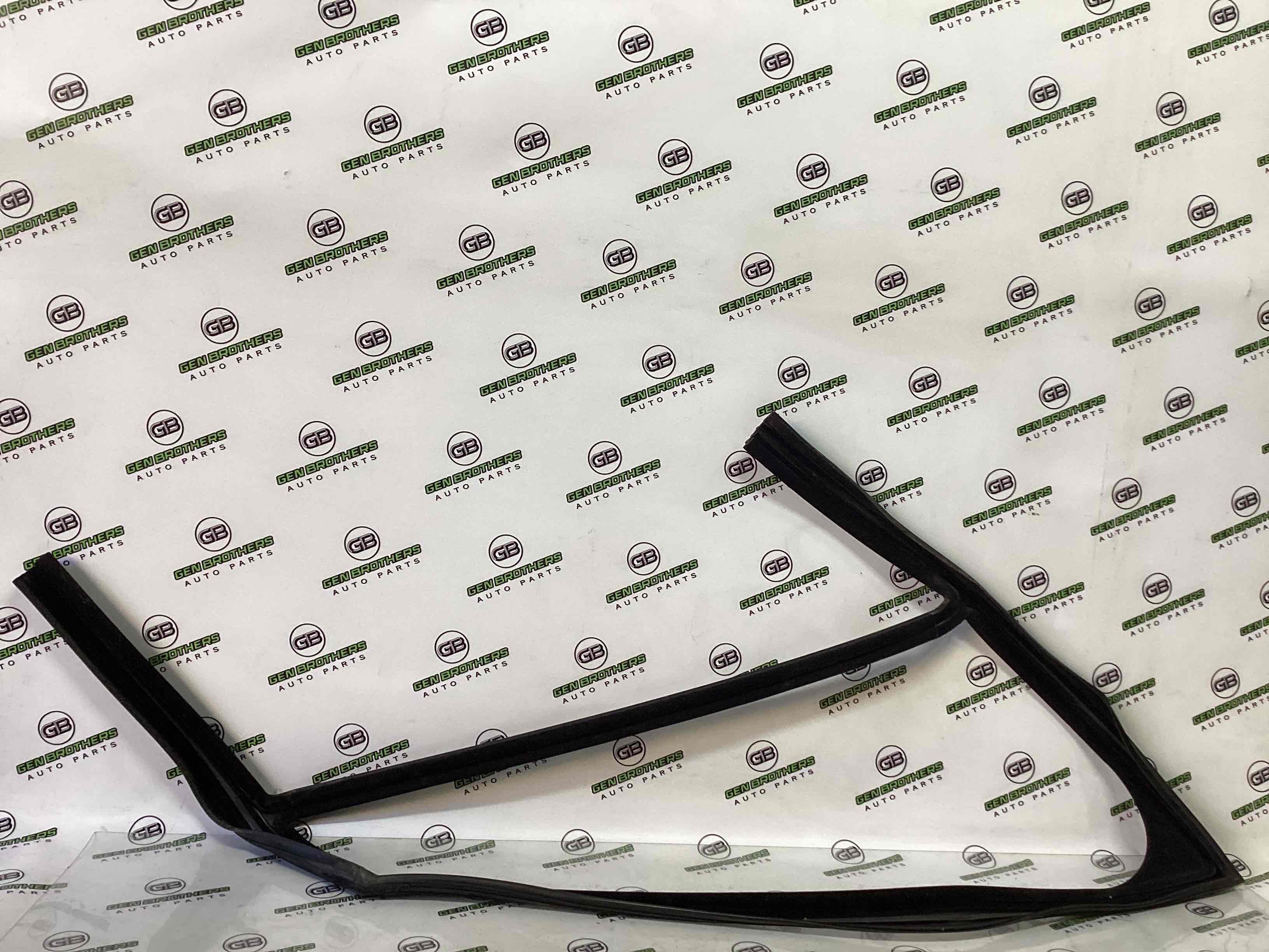 Ущільнювач скла, двері