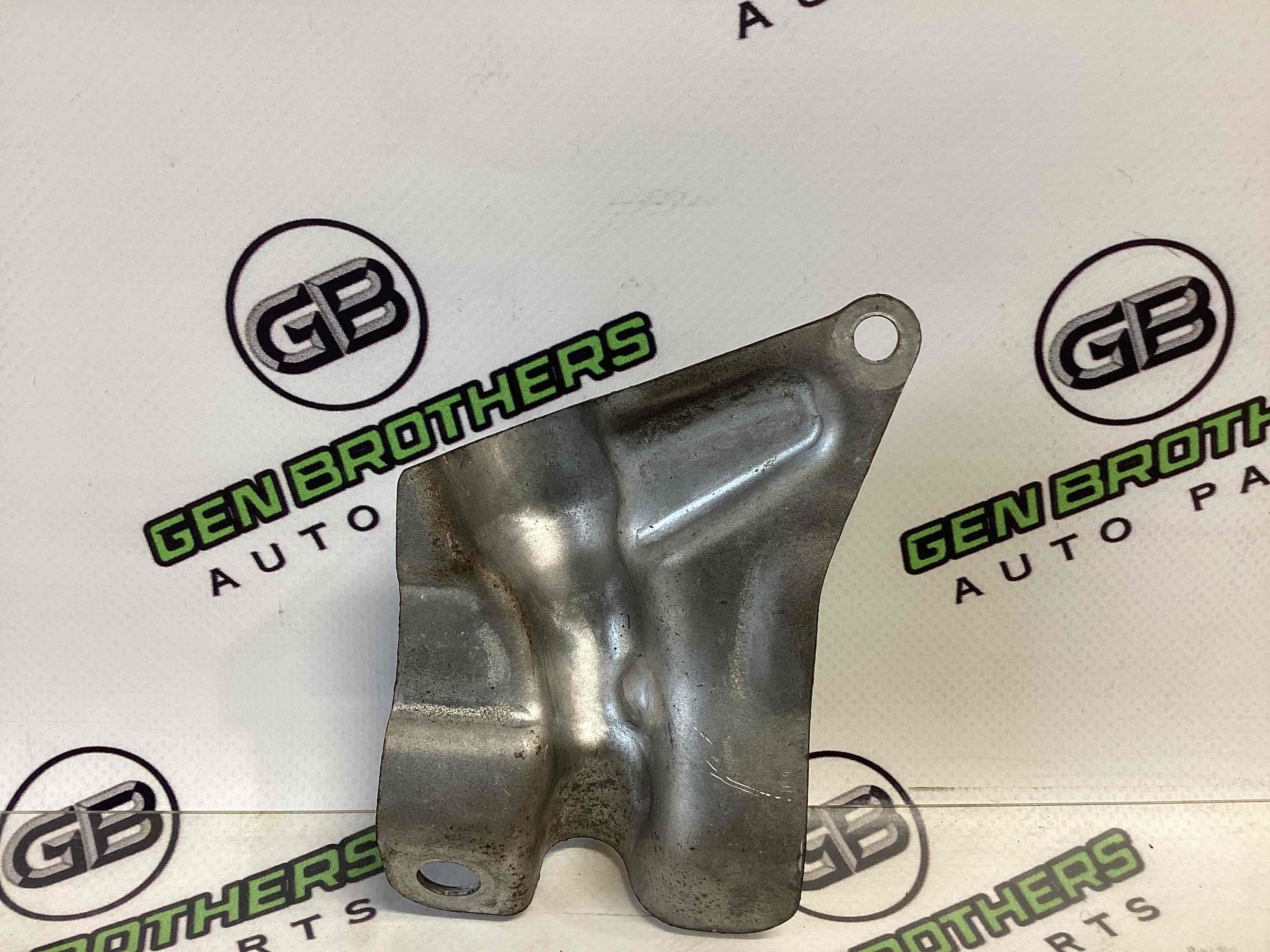 Кріплення, кронштейн