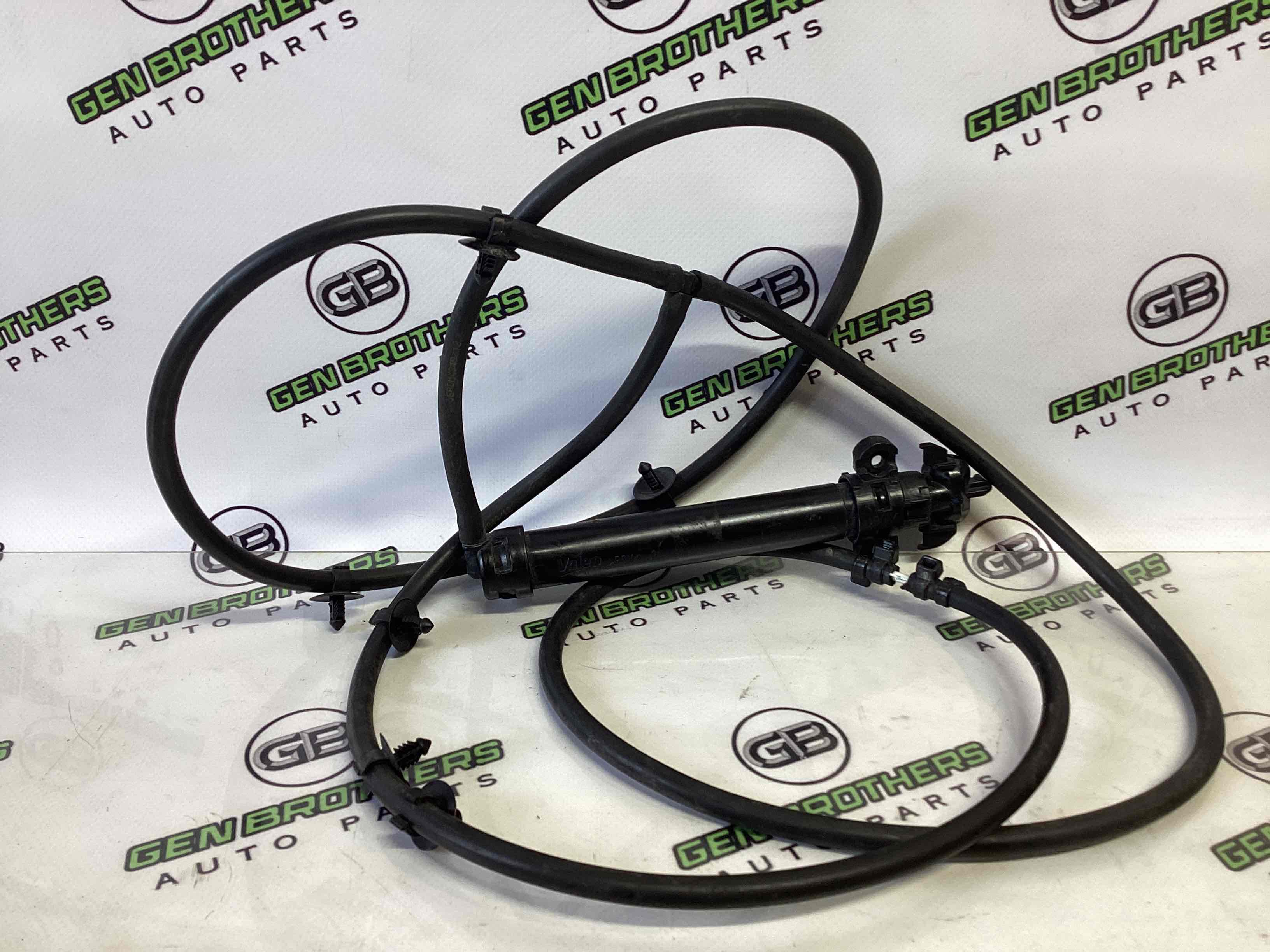 Форсунка омивача, насос омивача, шланг омивача