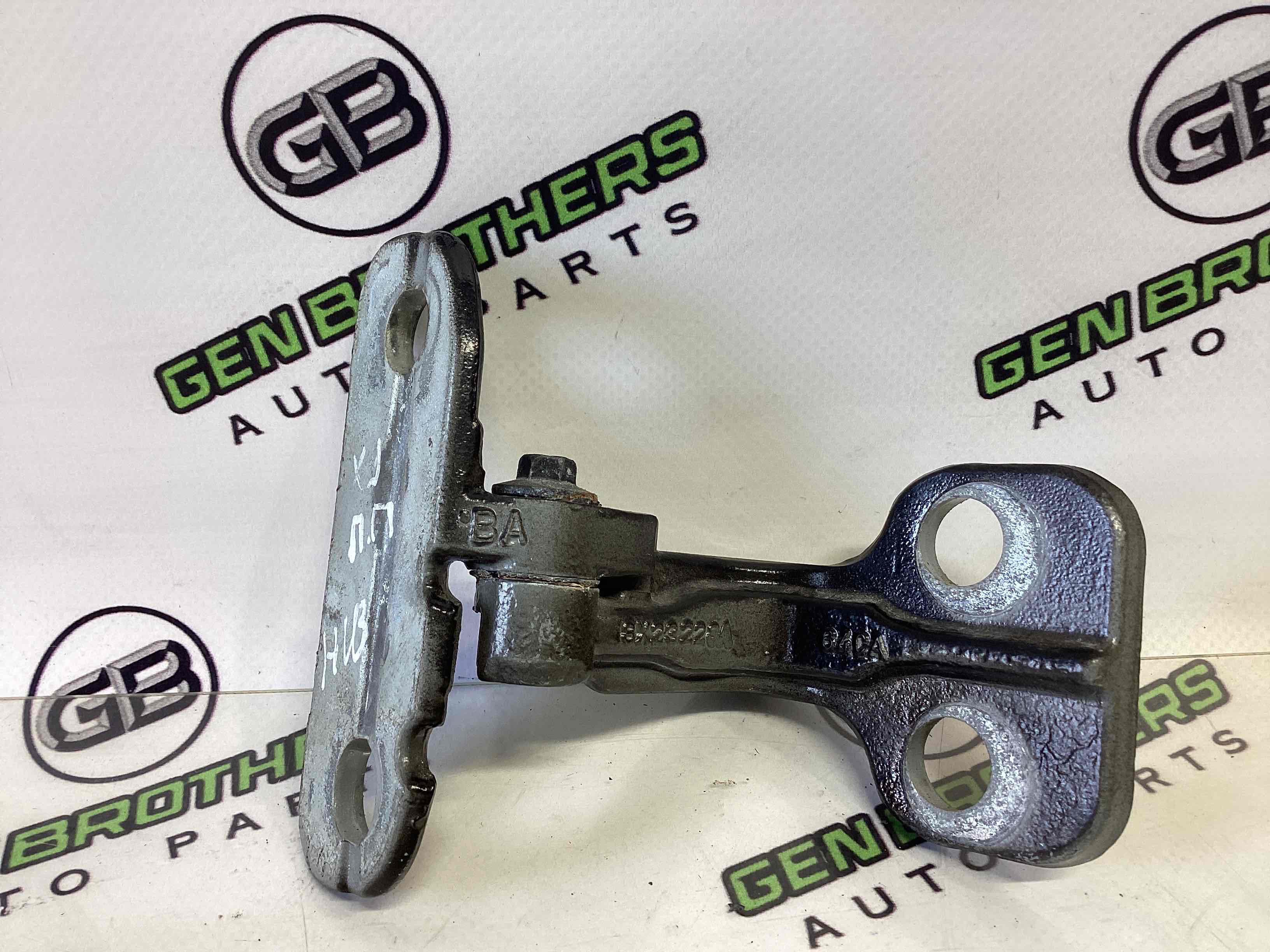 Петля двері, замок двері