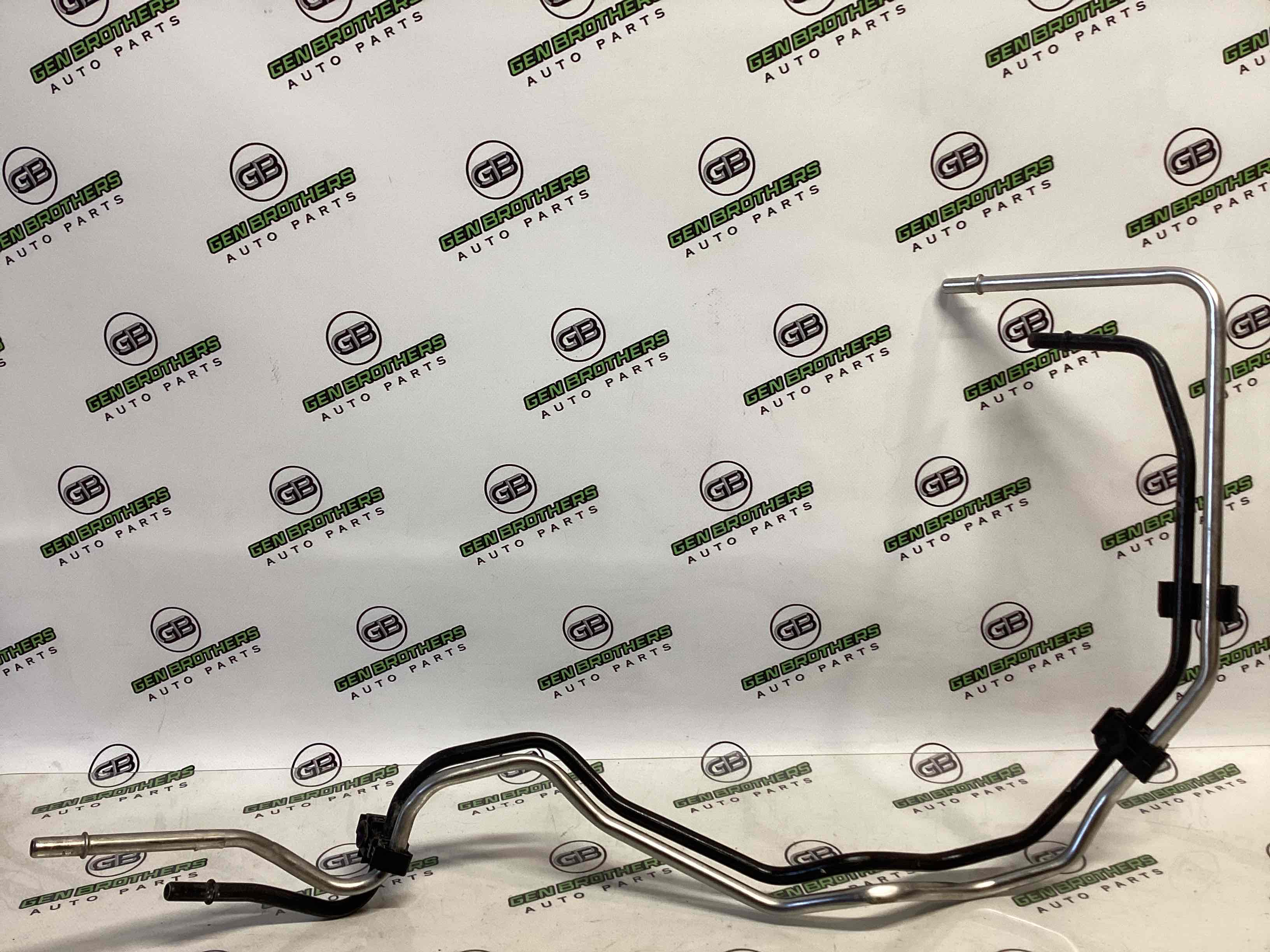 Трубка паливна