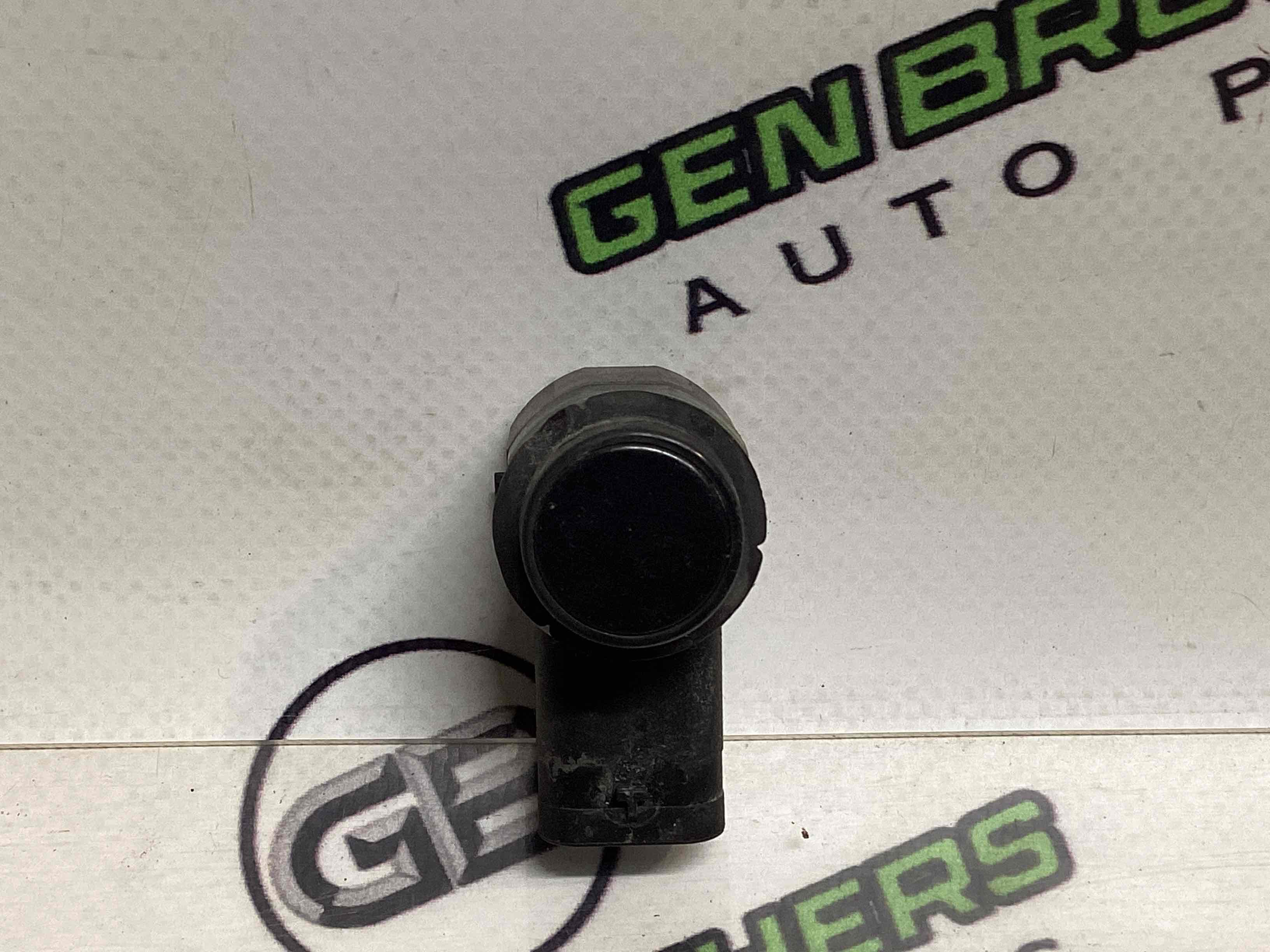 Парктронік, кріплення, корпус