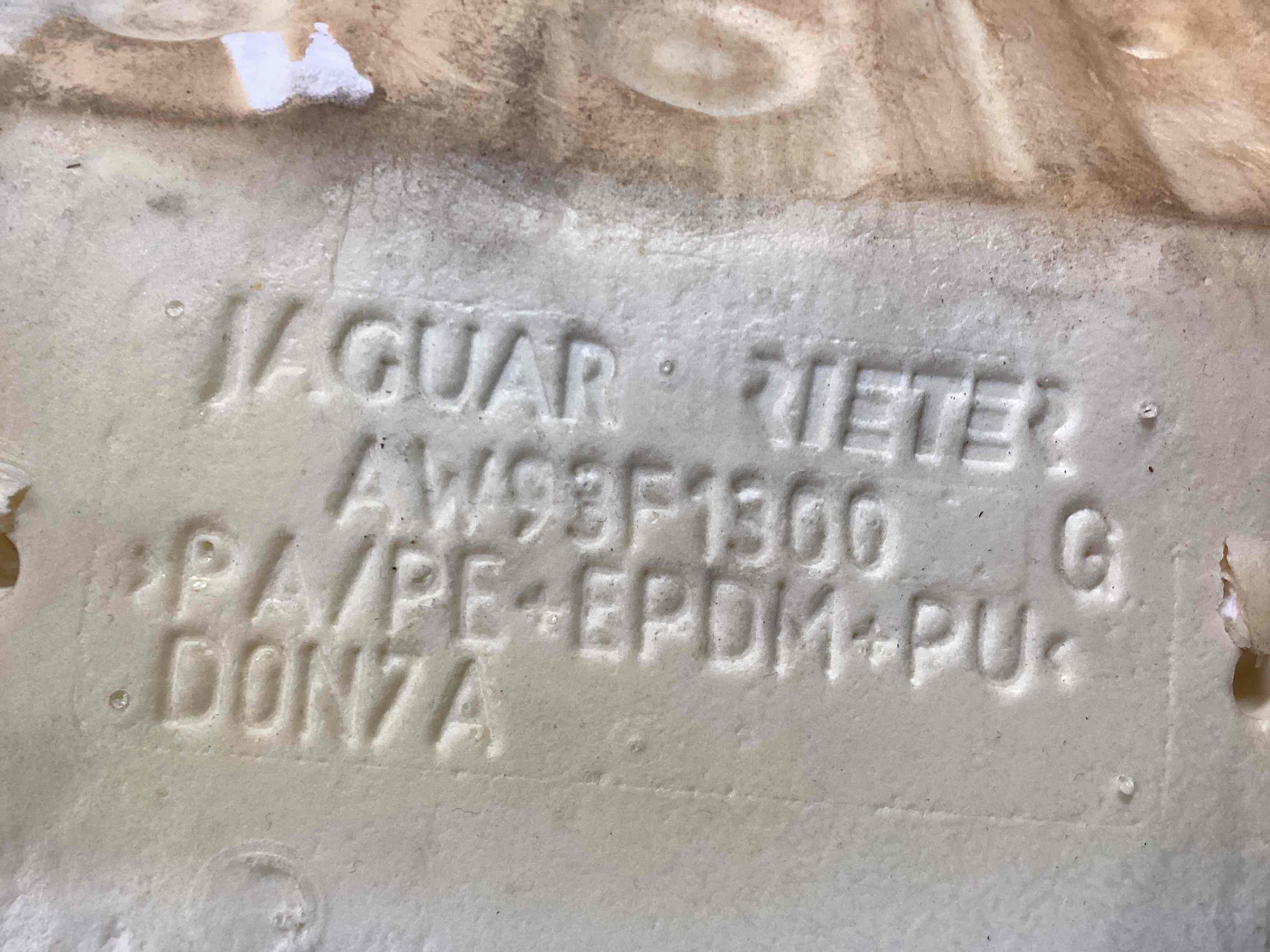 Килимки комплекти, підлога салону