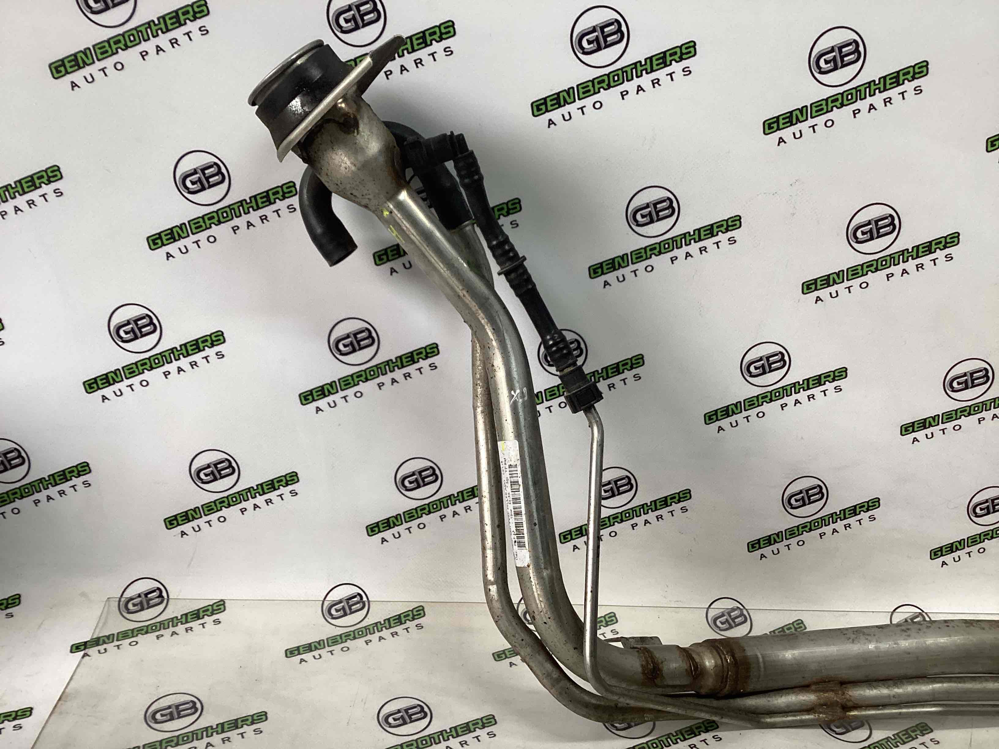 Заливна горловина