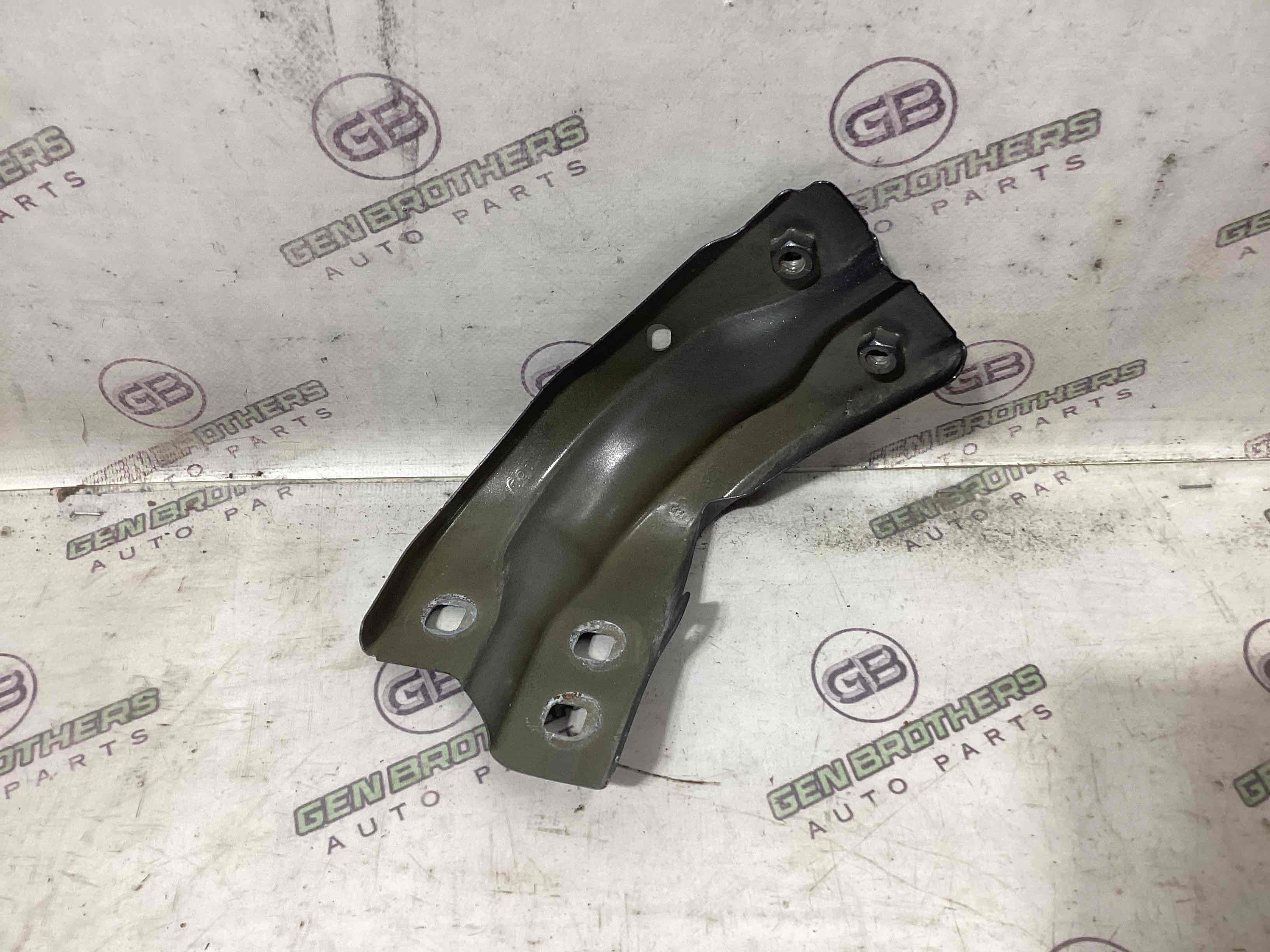 Кріплення крила