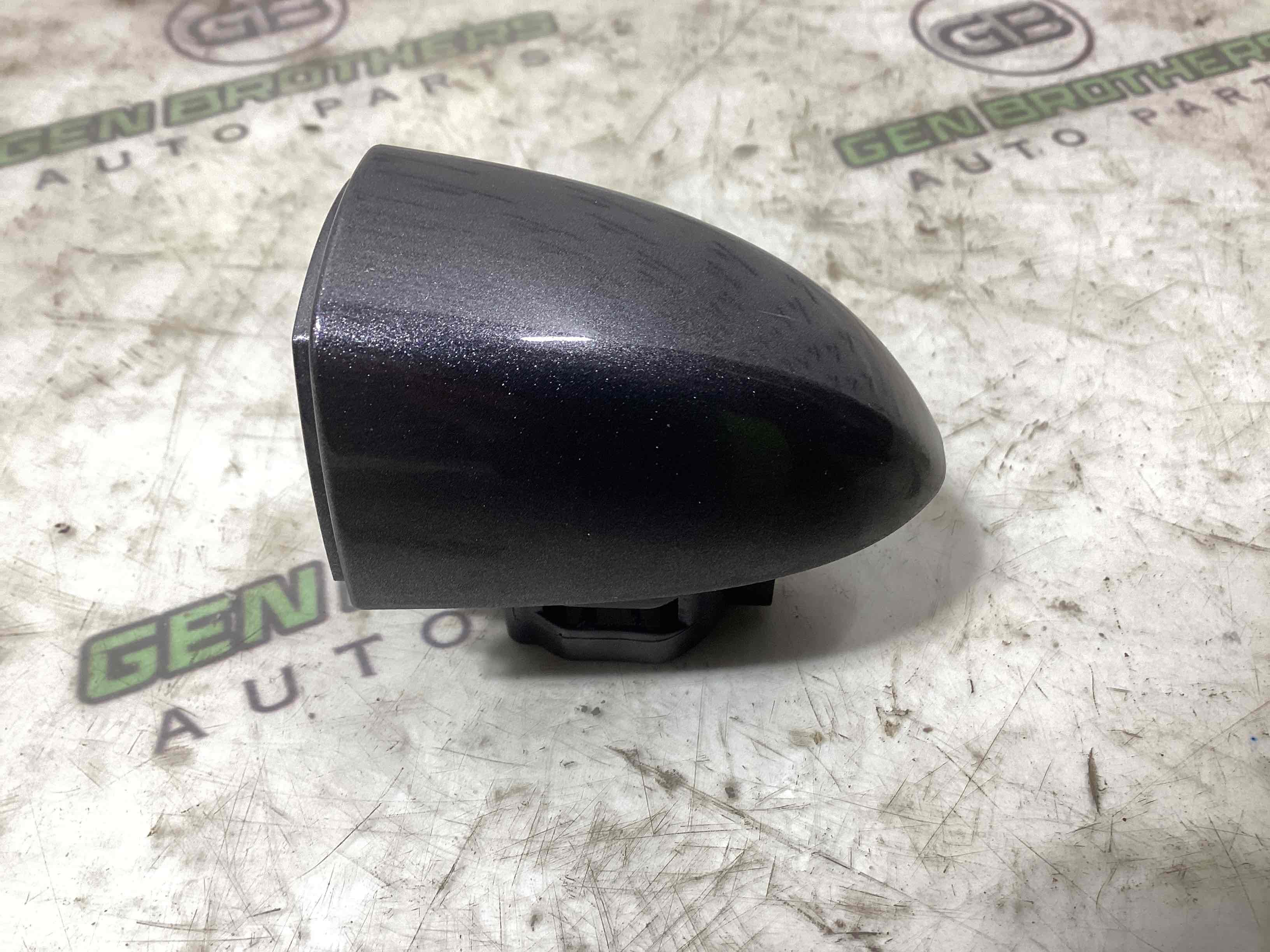 Заглушка ручки дверей