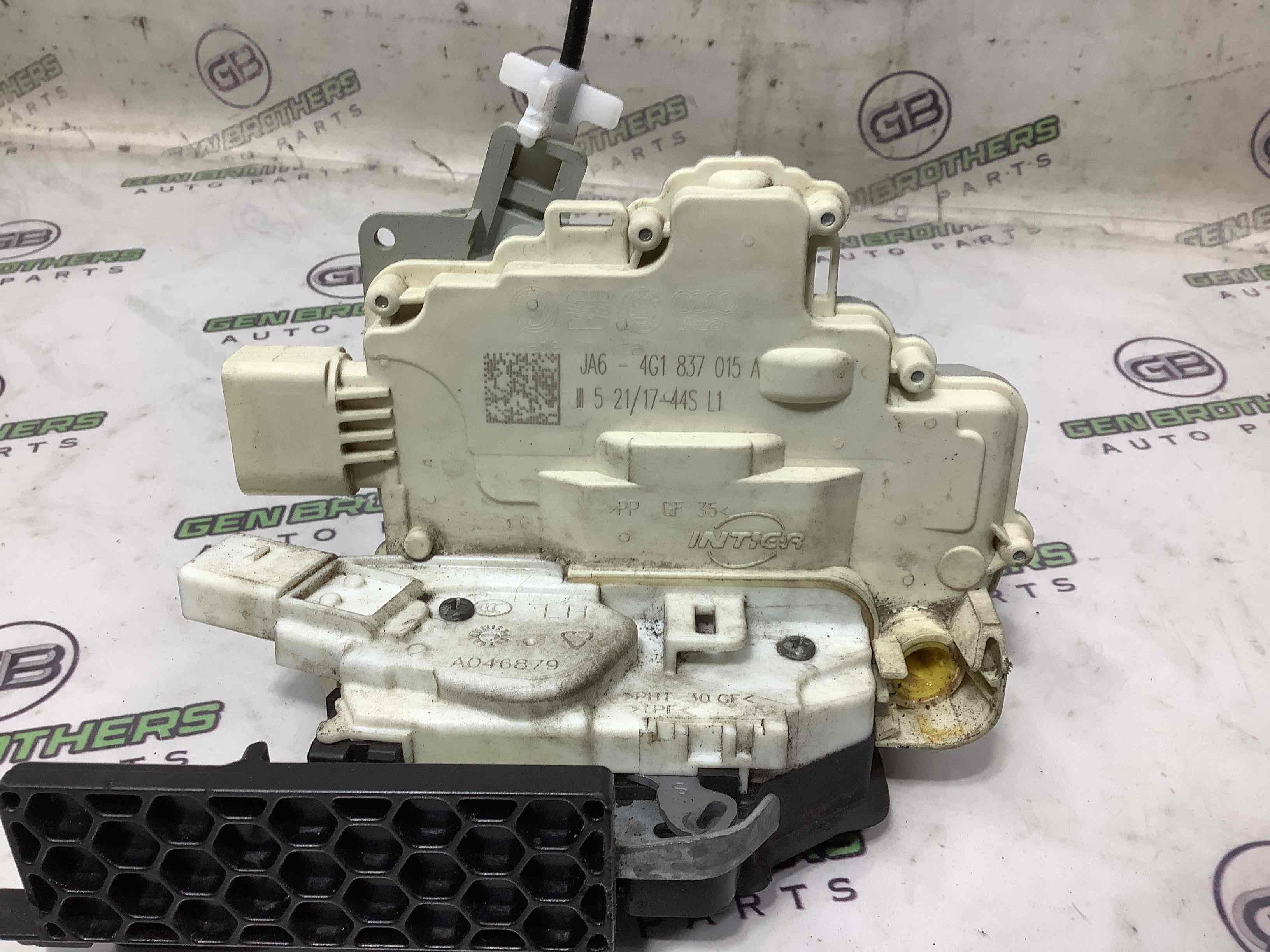 Замок дверей передньої лівої