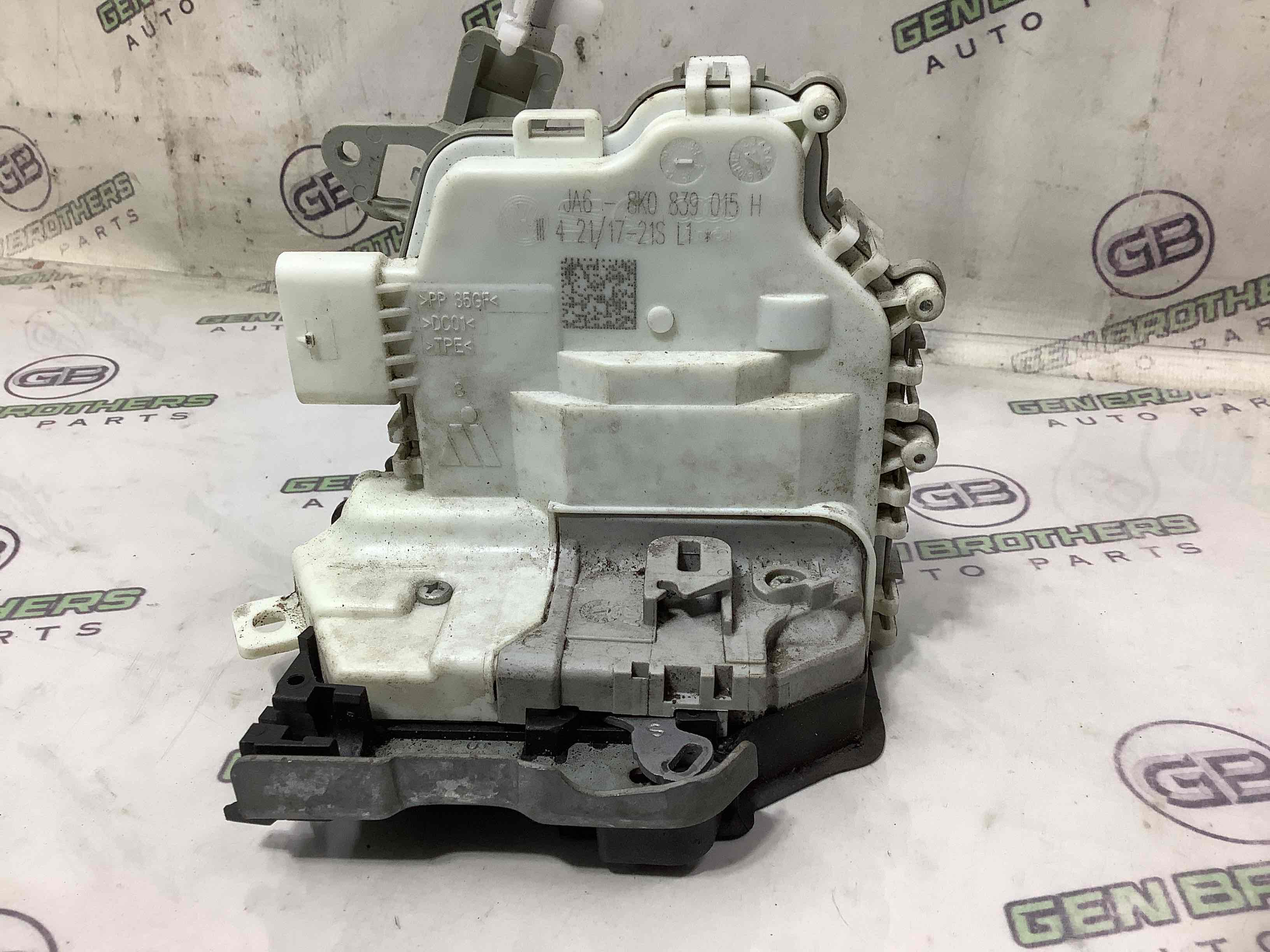 Замок дверей задньої лівої