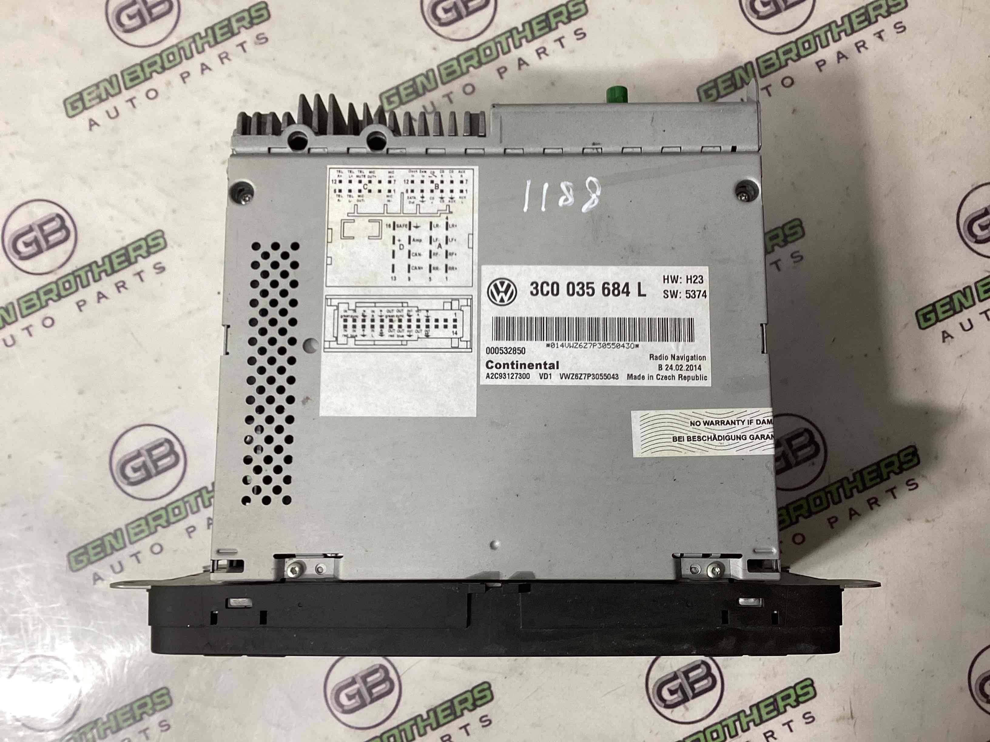 Блок радио, связи, магнитола, орган упр.