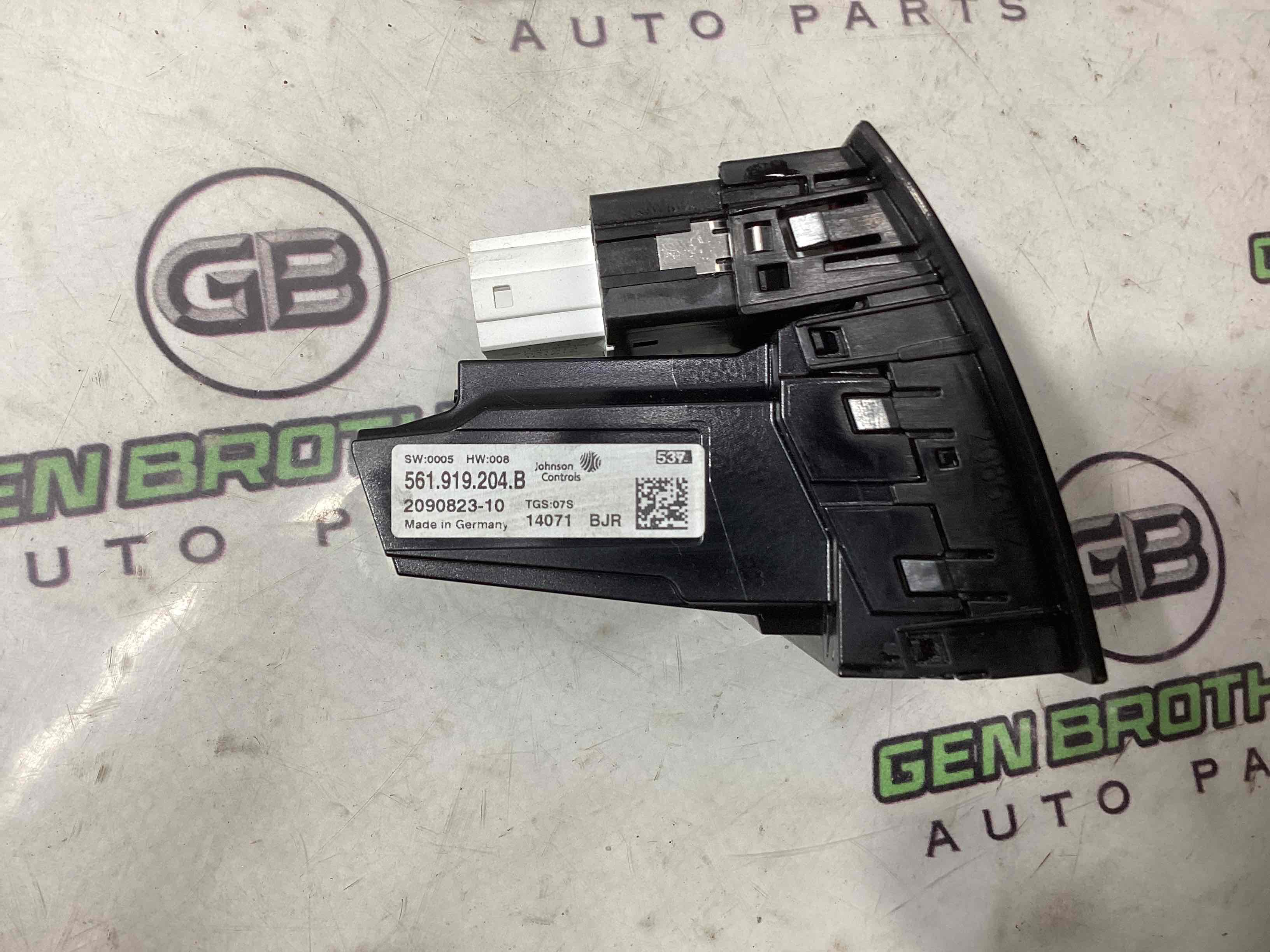 Кнопка аварийной сигнализации