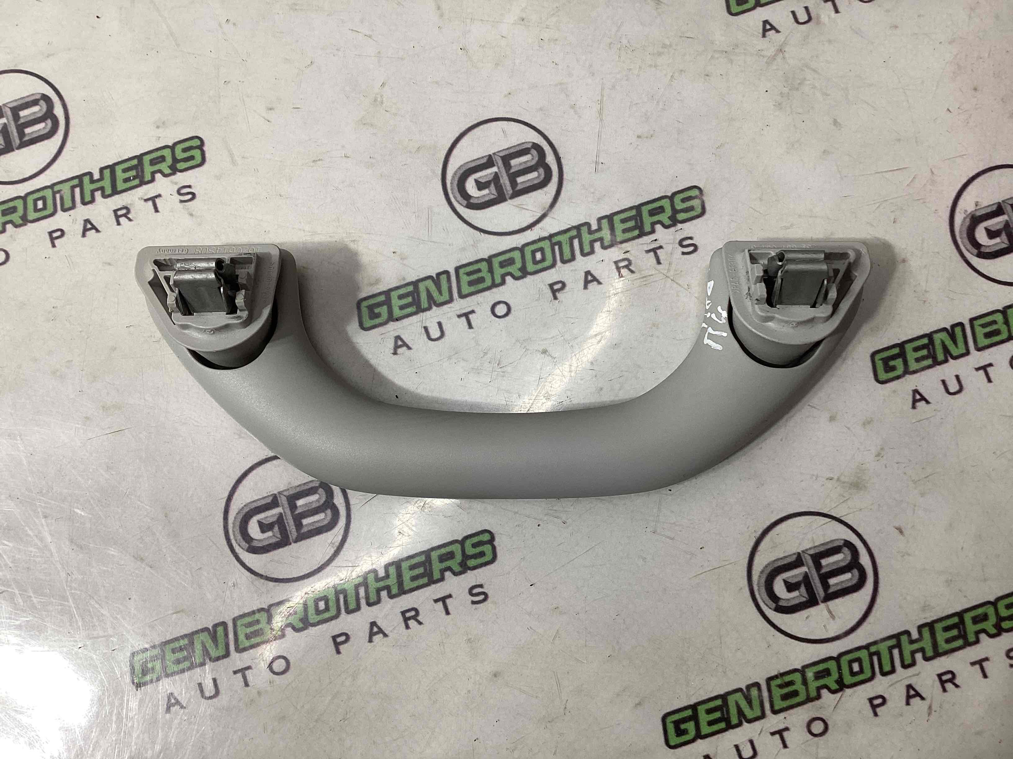 Ручка внутренняя потолочная