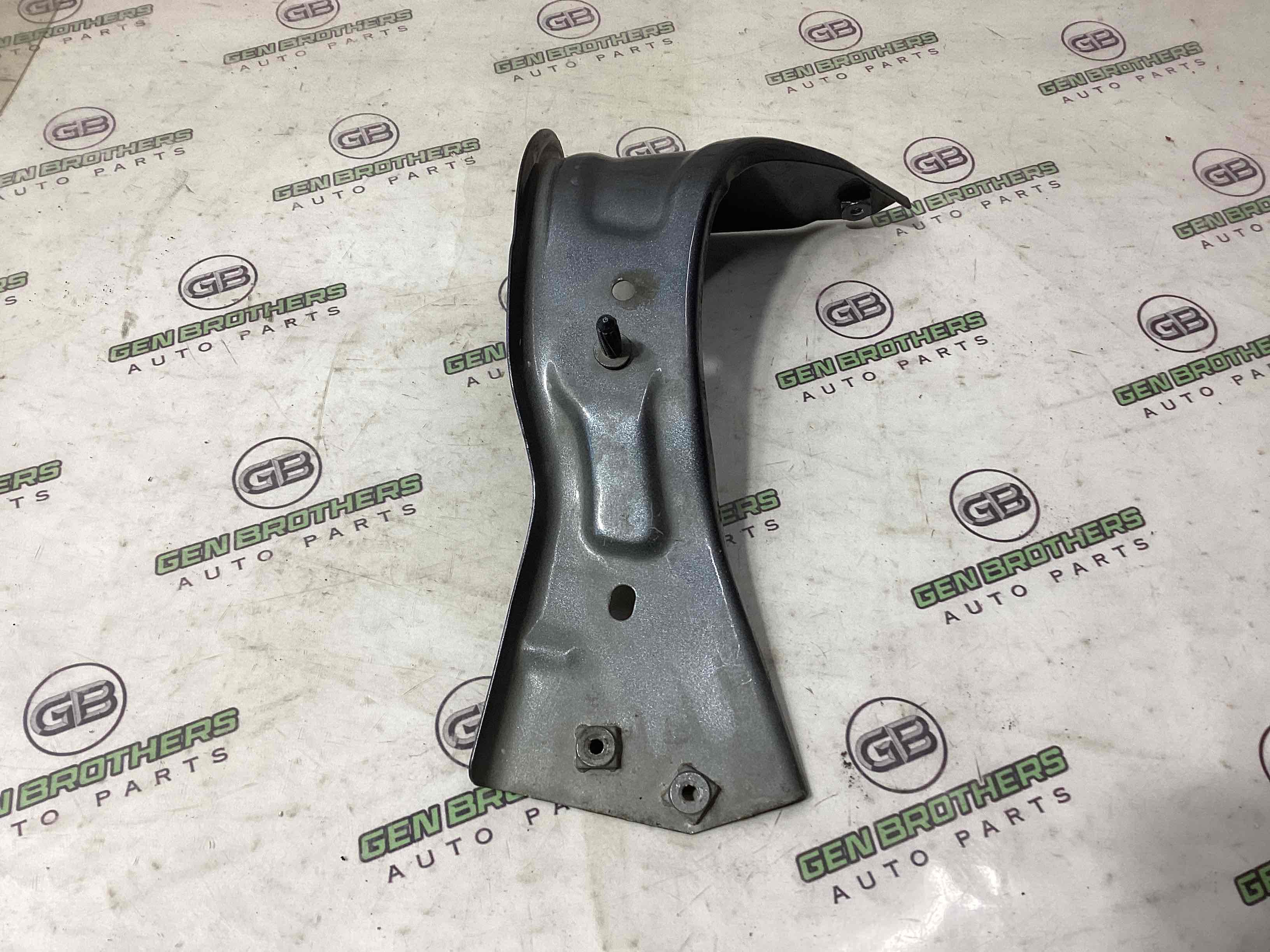 Крепление крыла