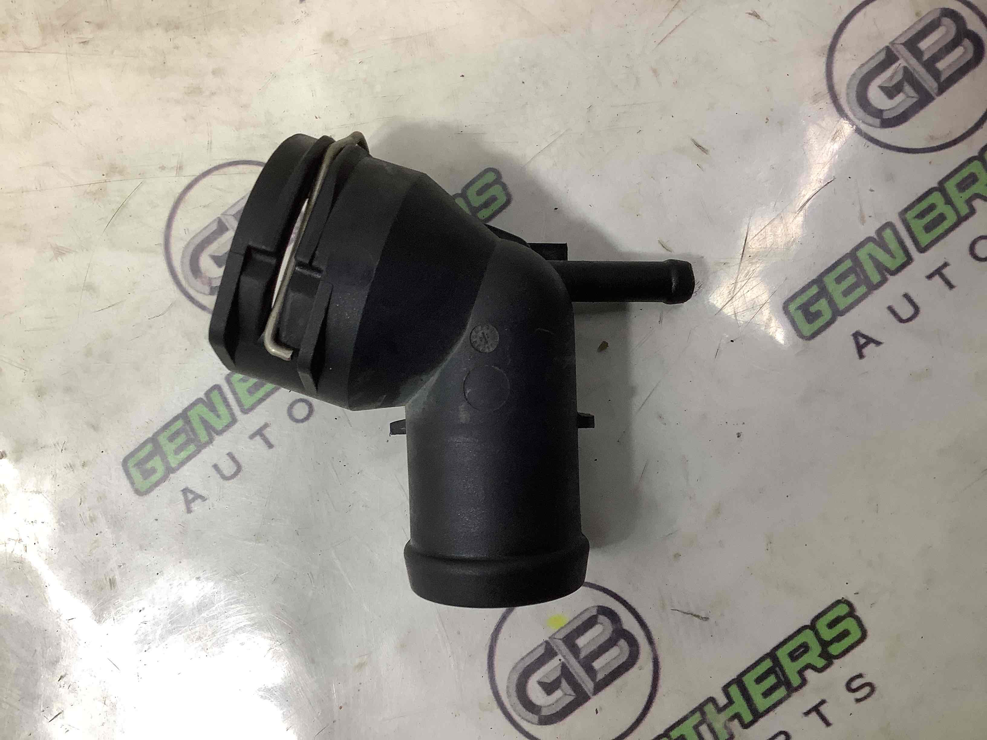 Фланец системы охлаждения