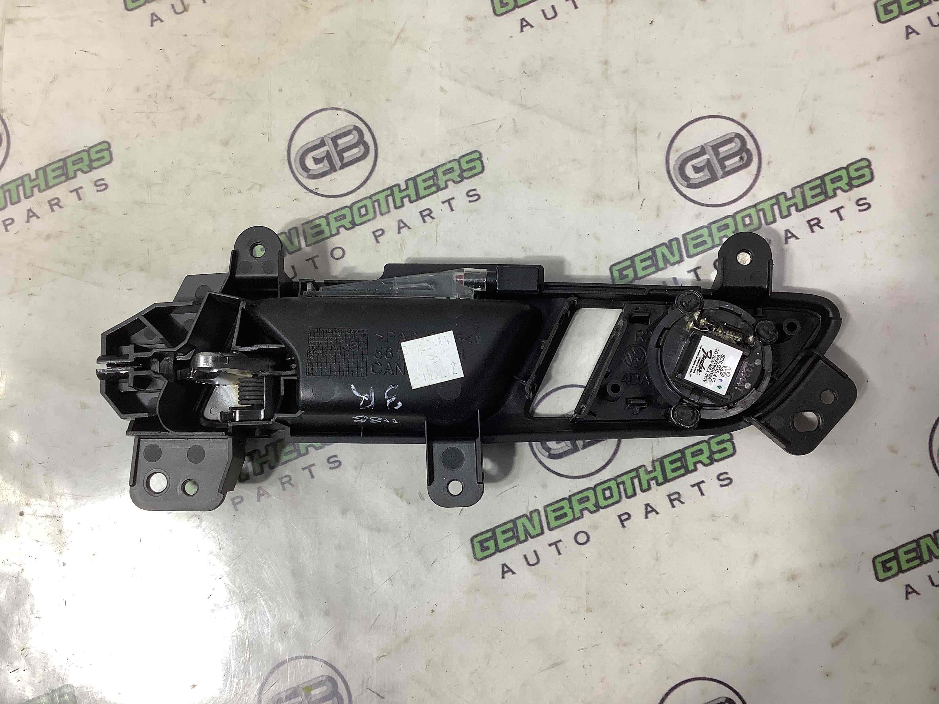 Ручка дверей салона внутренняя, поручень