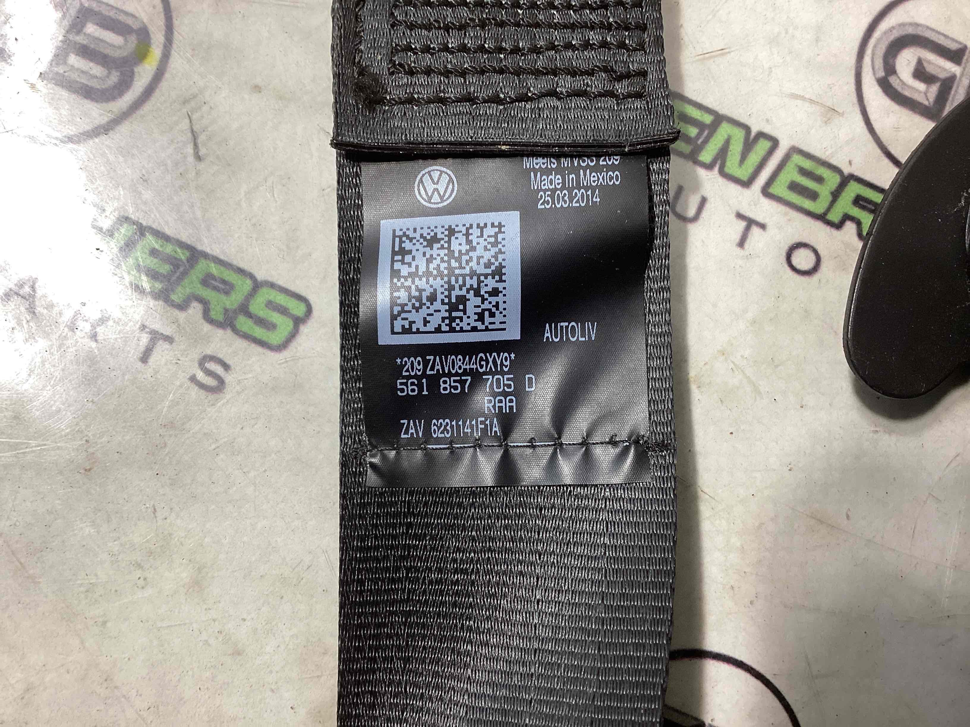 Ремень безопасности