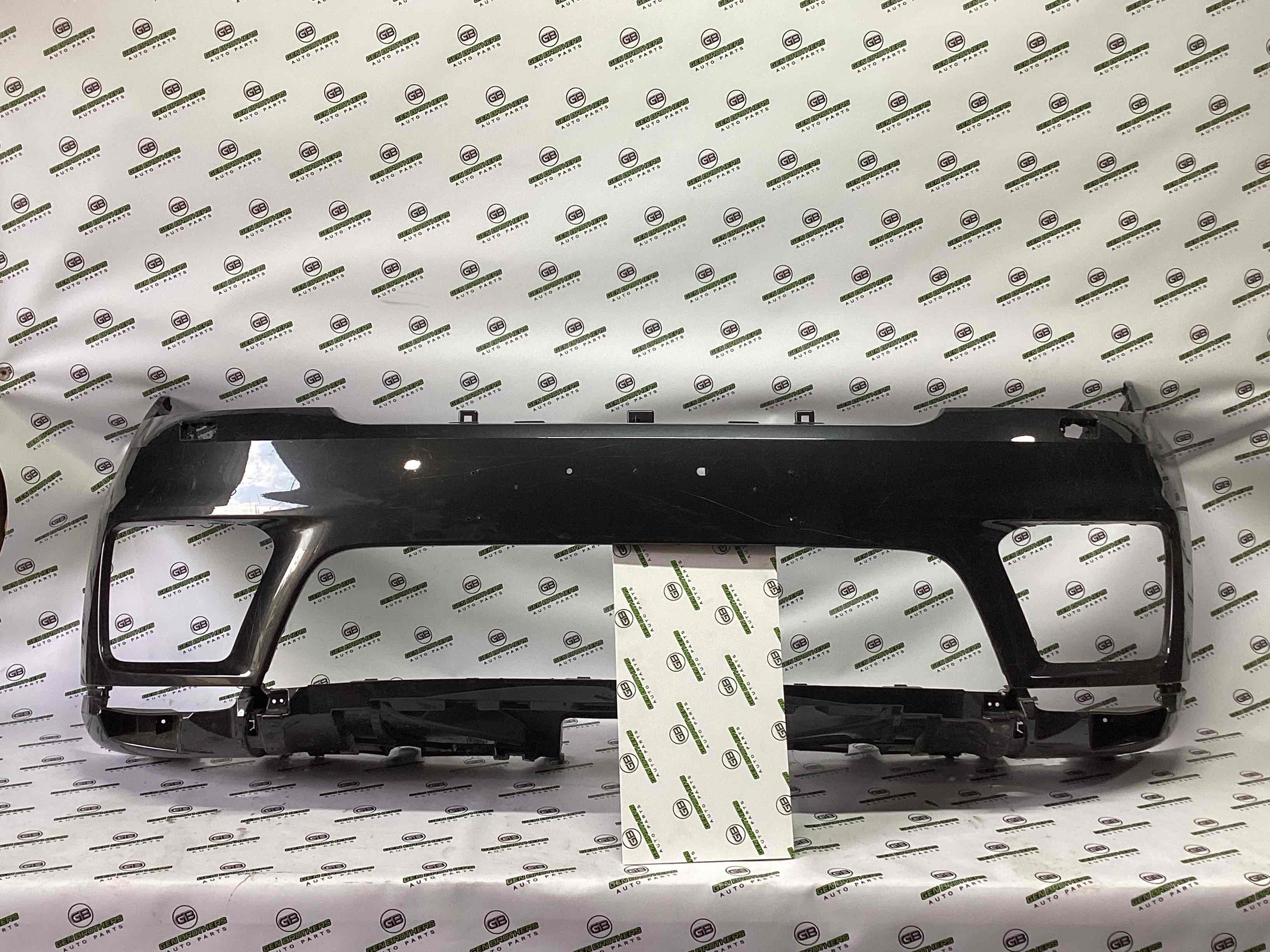 Бампер передній