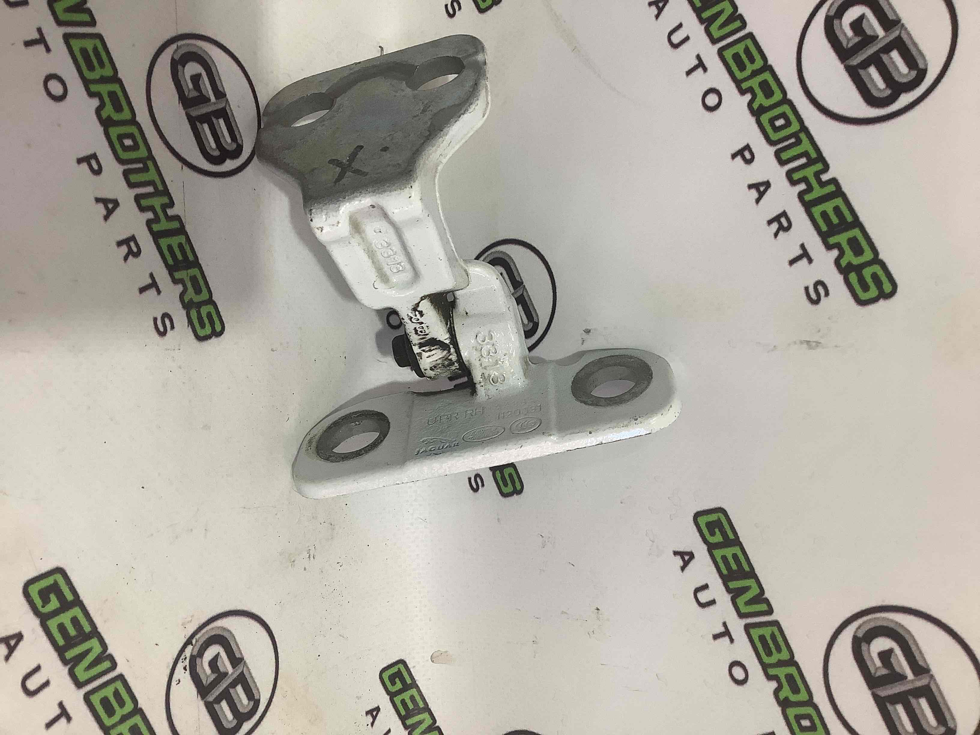 Петля двери, замок двери