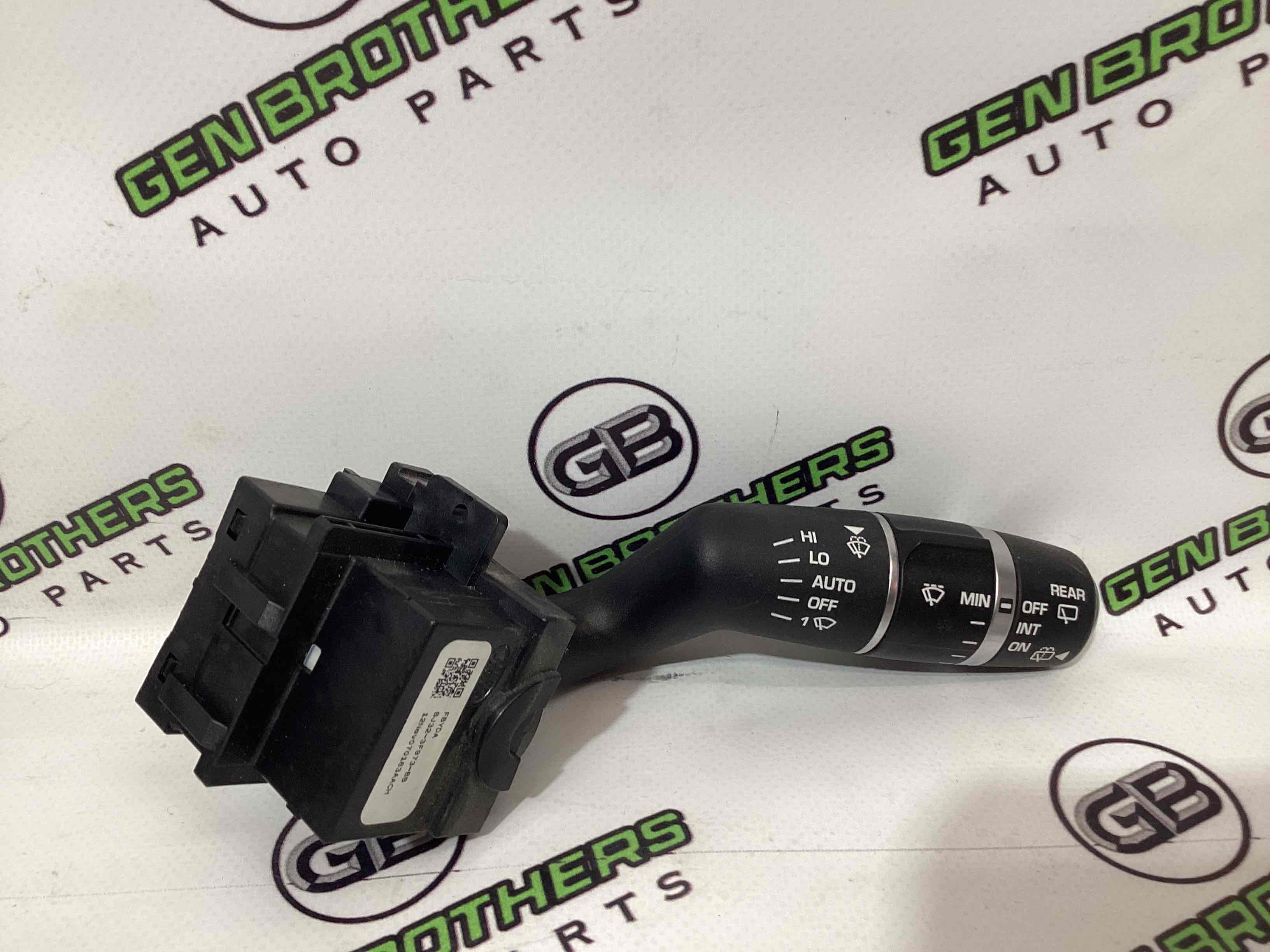 Переключатель подрулевая бабочка