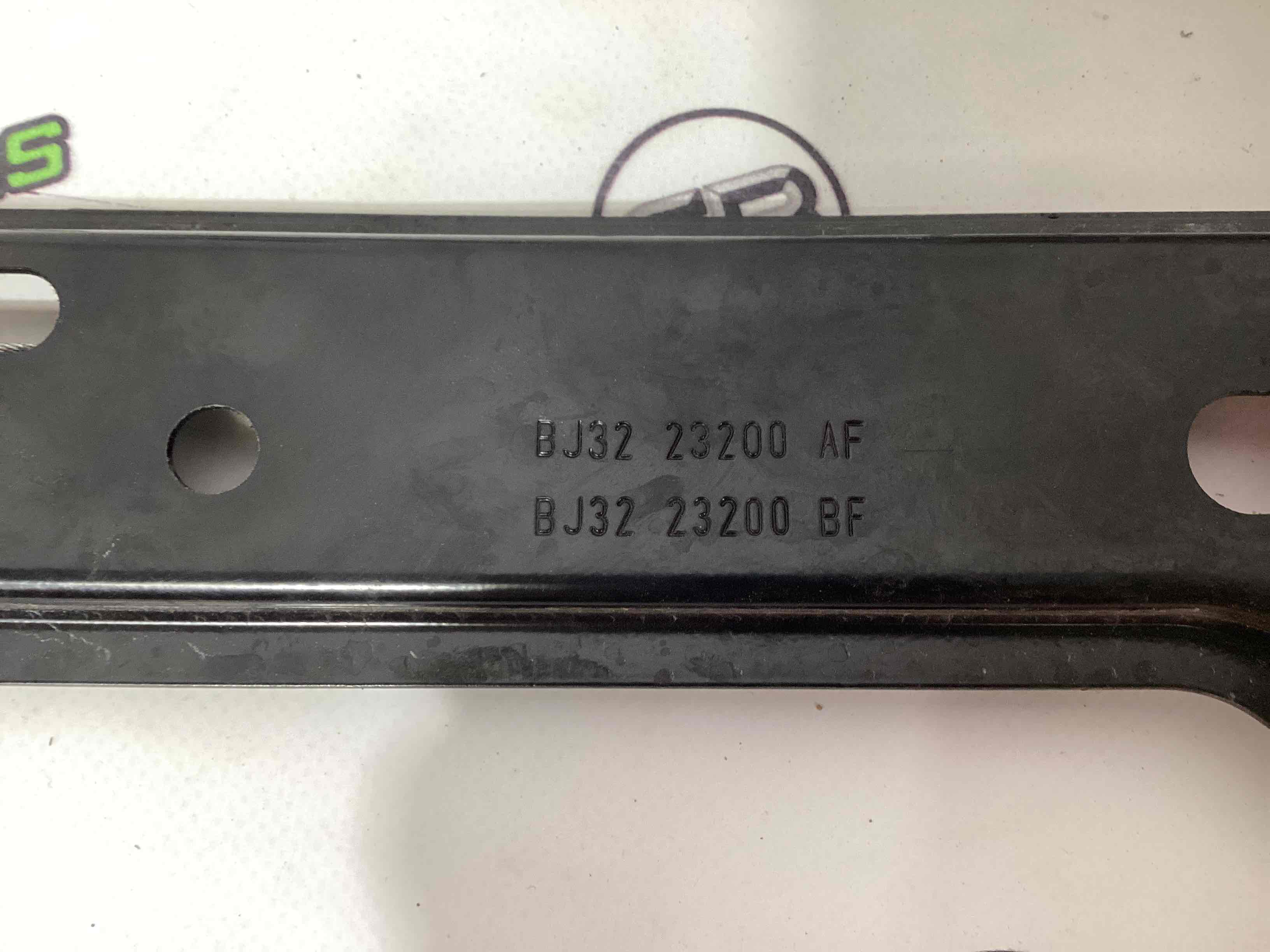 Стеклоподъемник передний левый