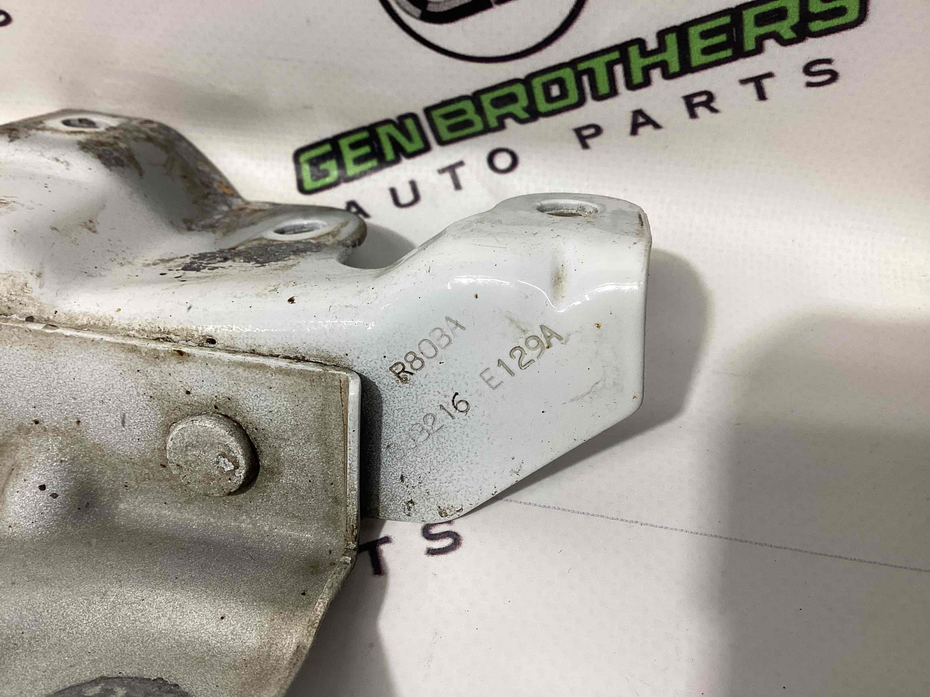 Крепление крыла