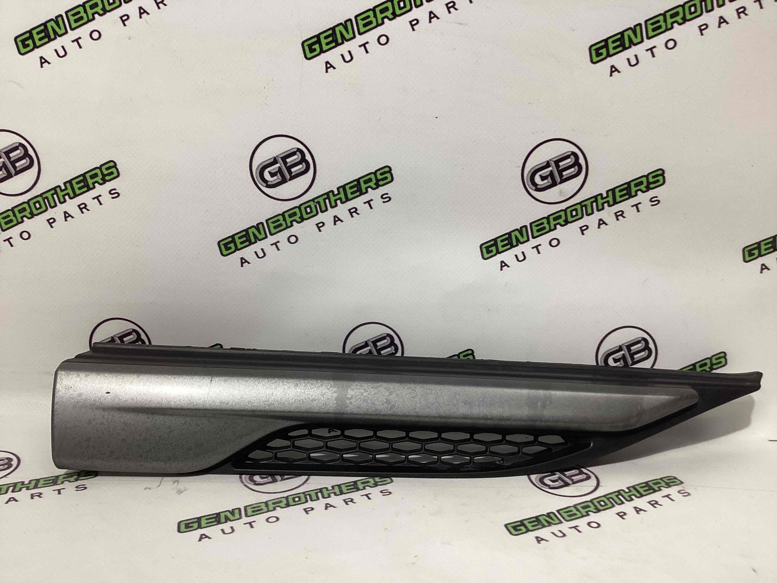 Молдинг крылья, играть и жабры крылья