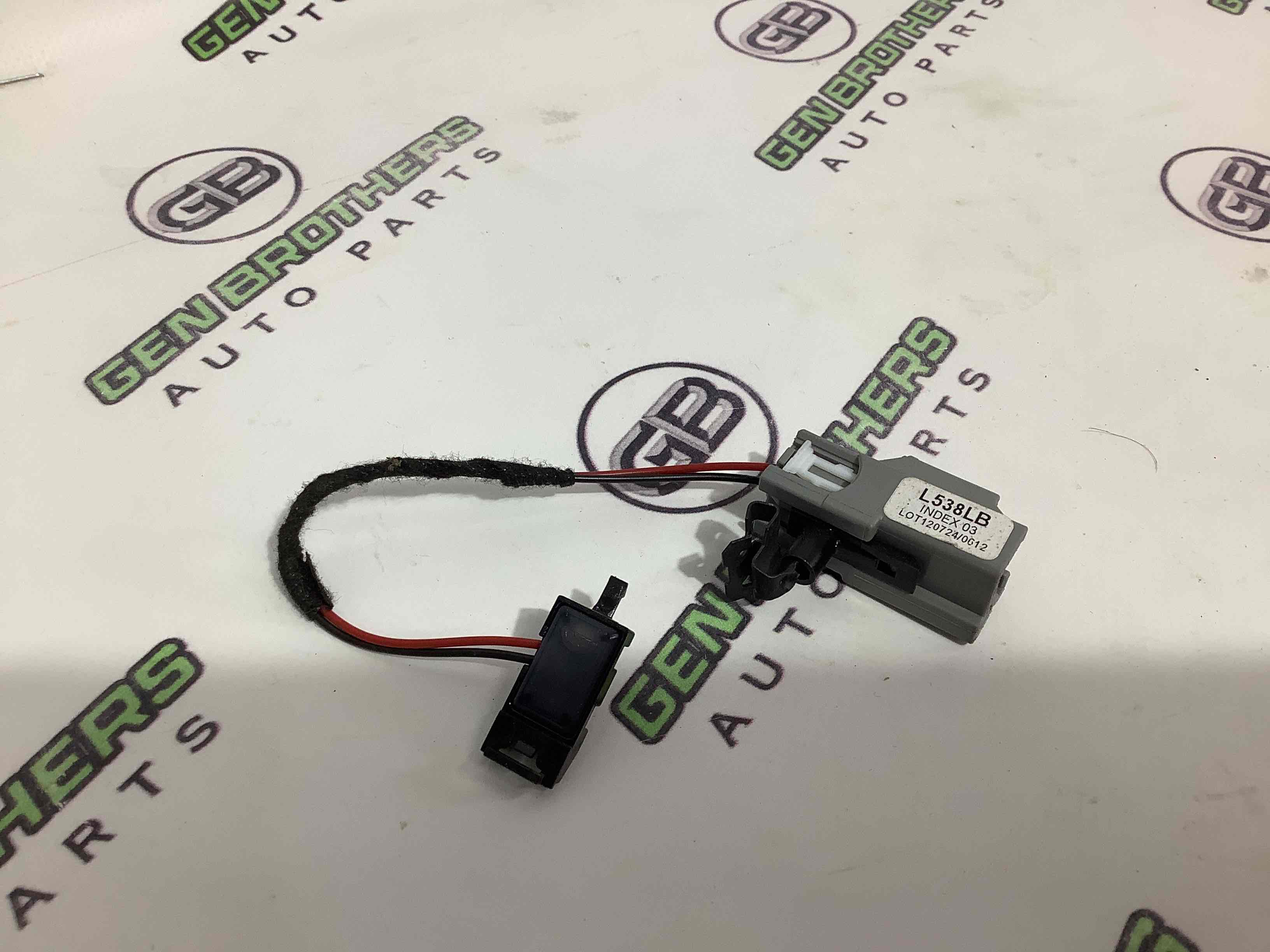 Фонарь салонный, плафон