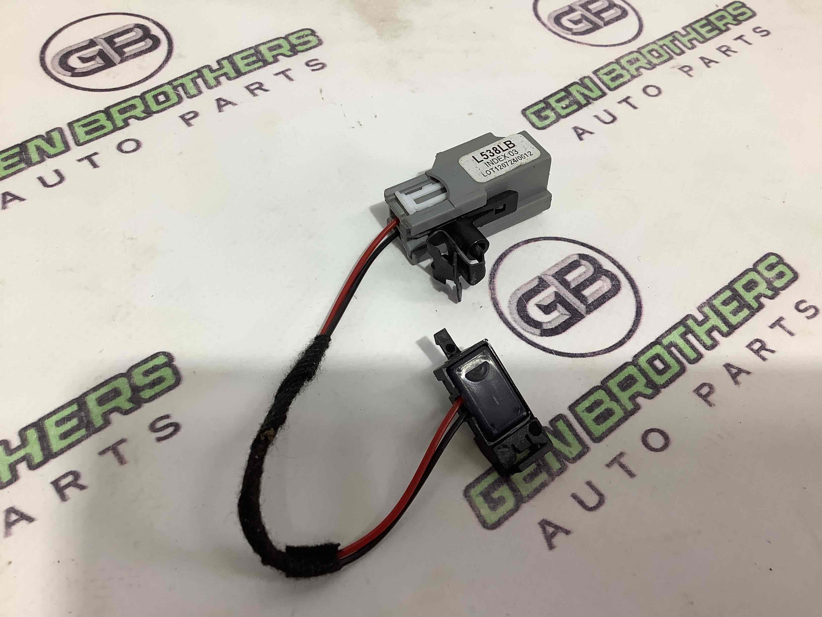 Фонарь салонный, плафон