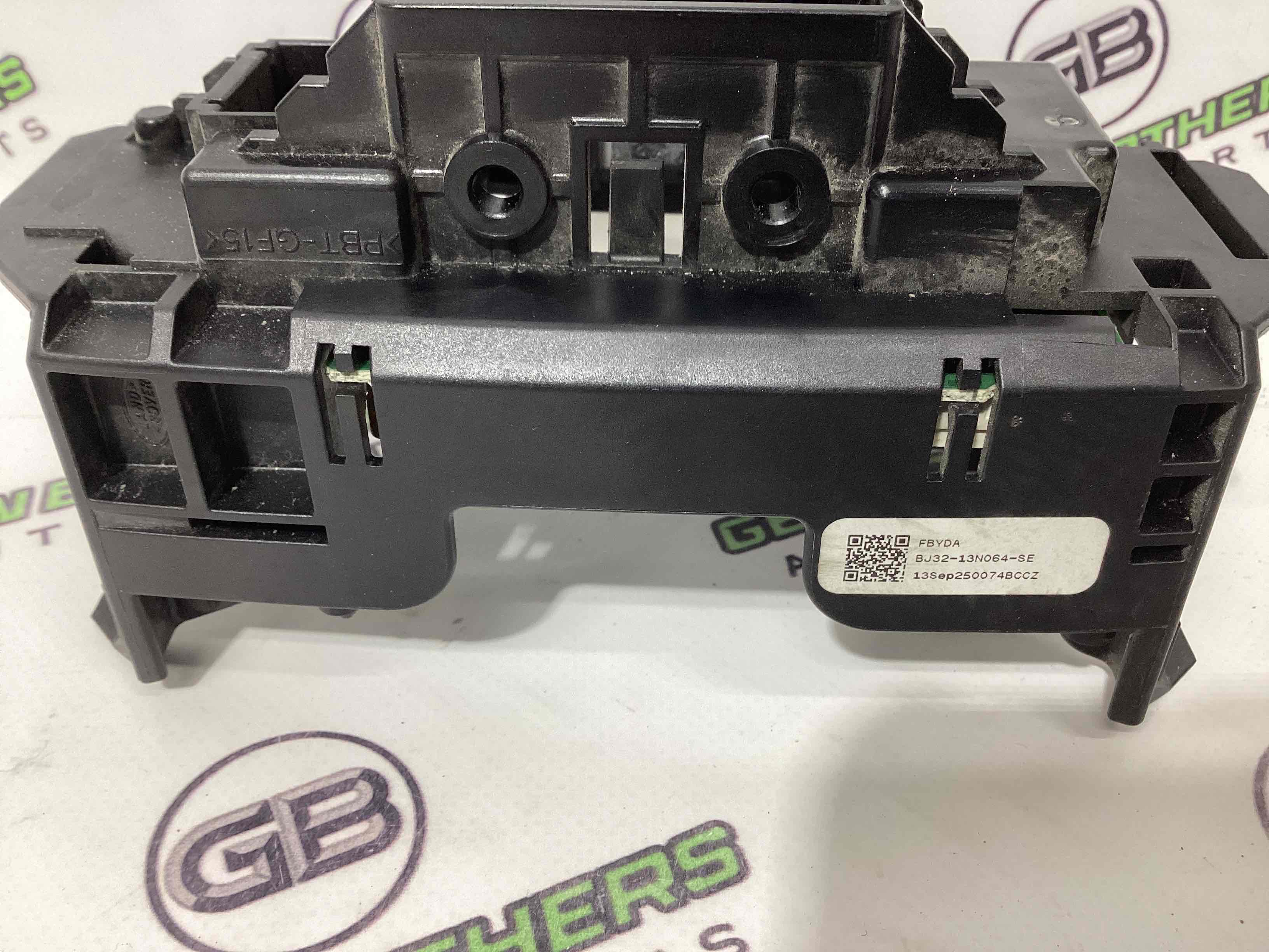 Переключатель подрулевая бабочка