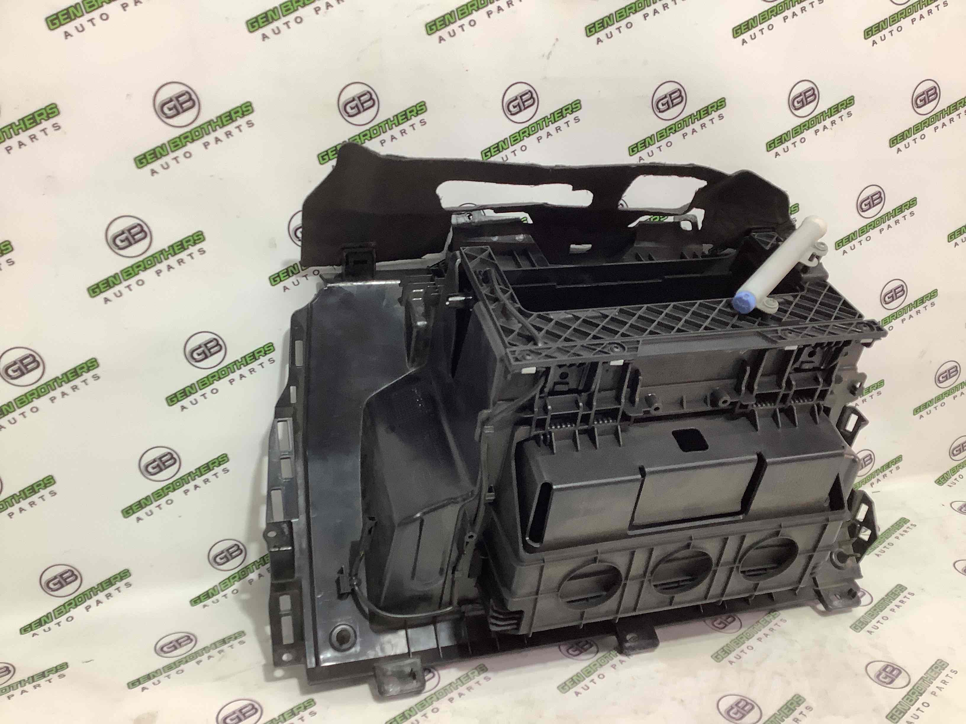 Бардачок замок бардачка, подстаканник, ящик