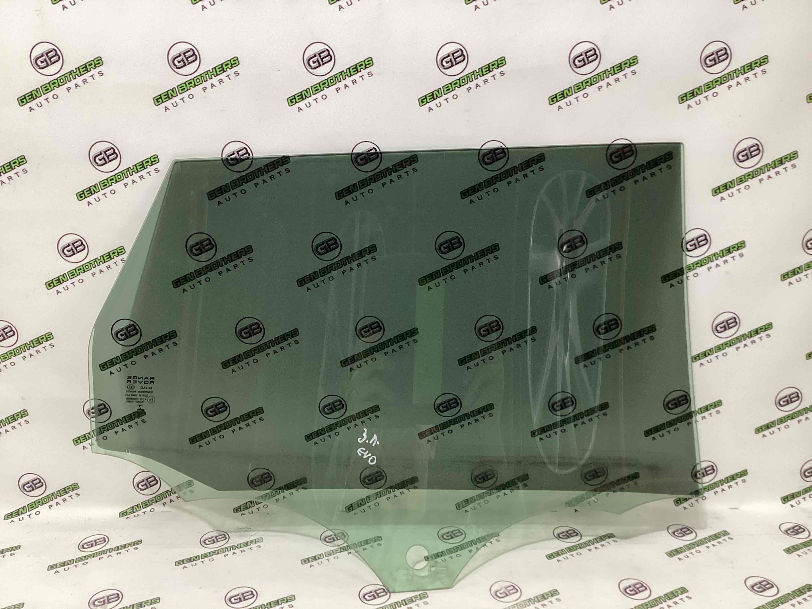 Стекло заднее левое