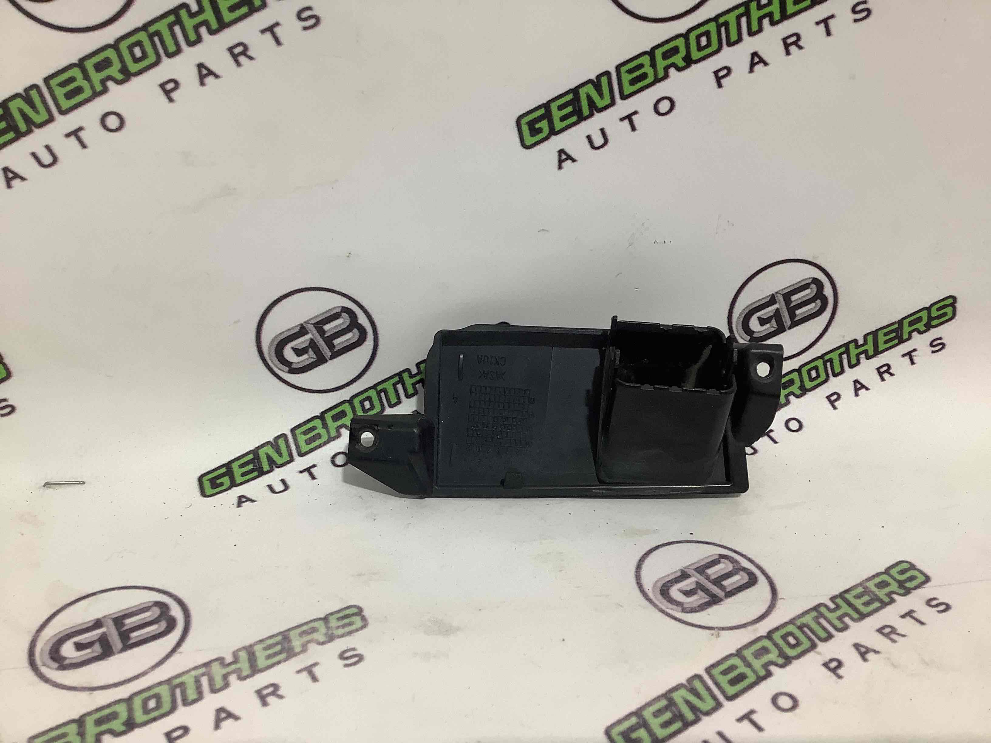 Крепление, кронштейн