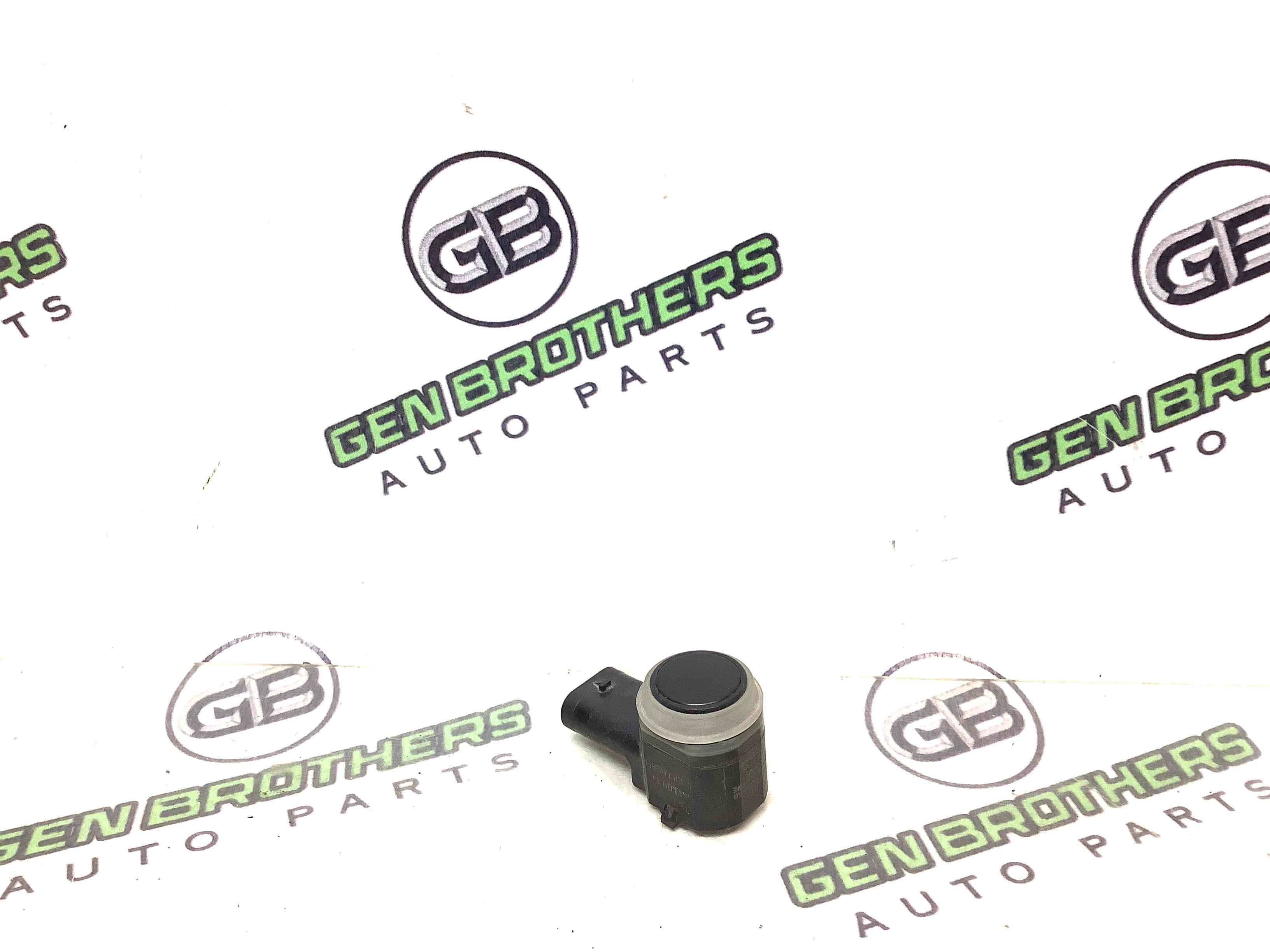 Парктроник, крепеж, корпус