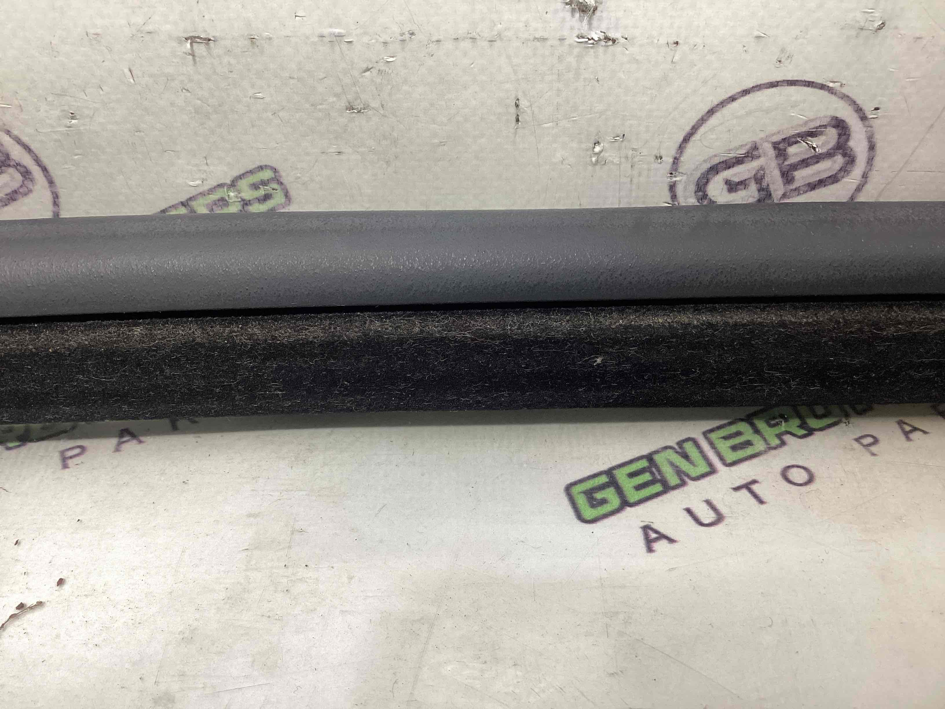 Уплотнитель стекла, двери