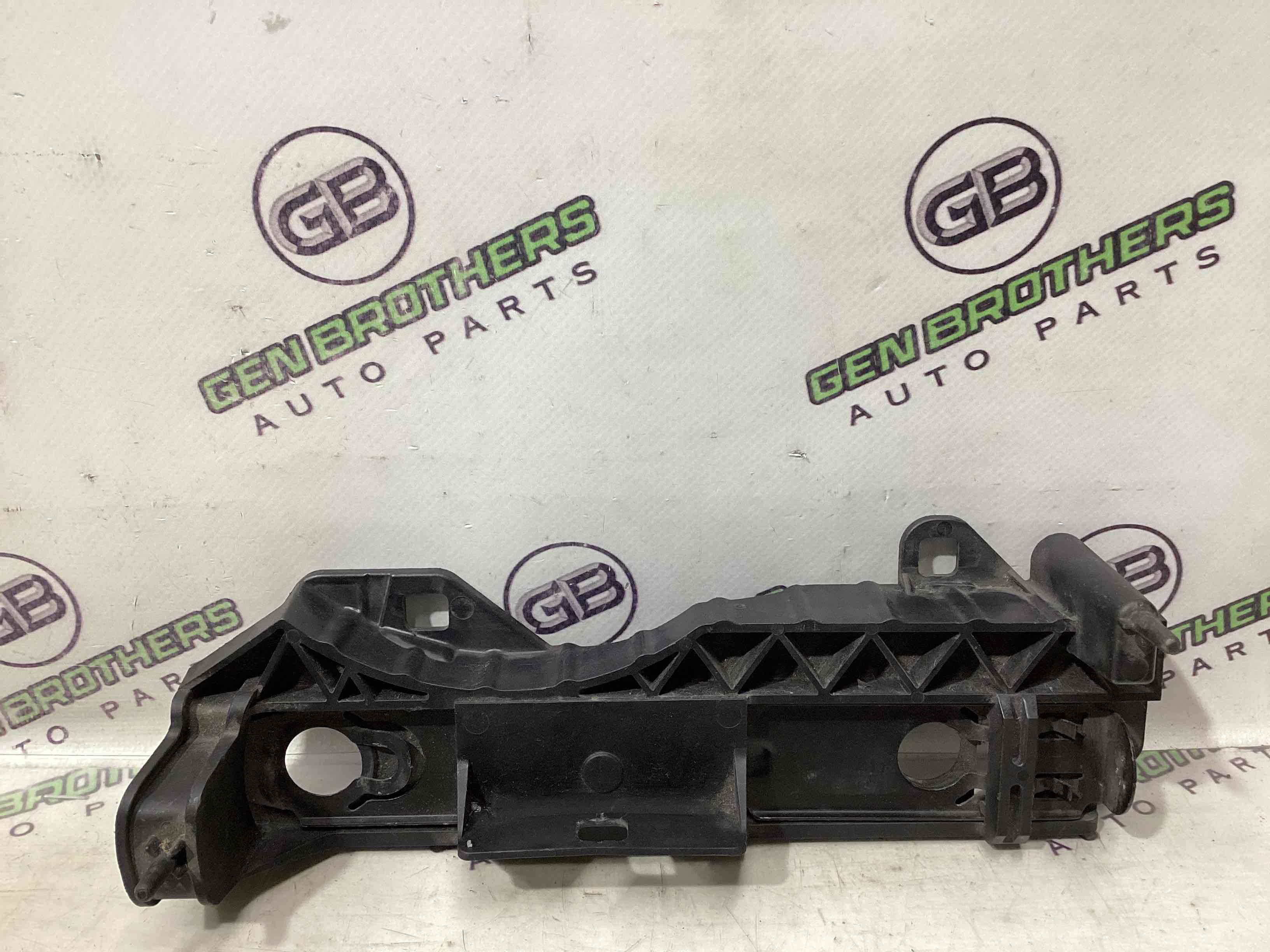 Кріплення фари