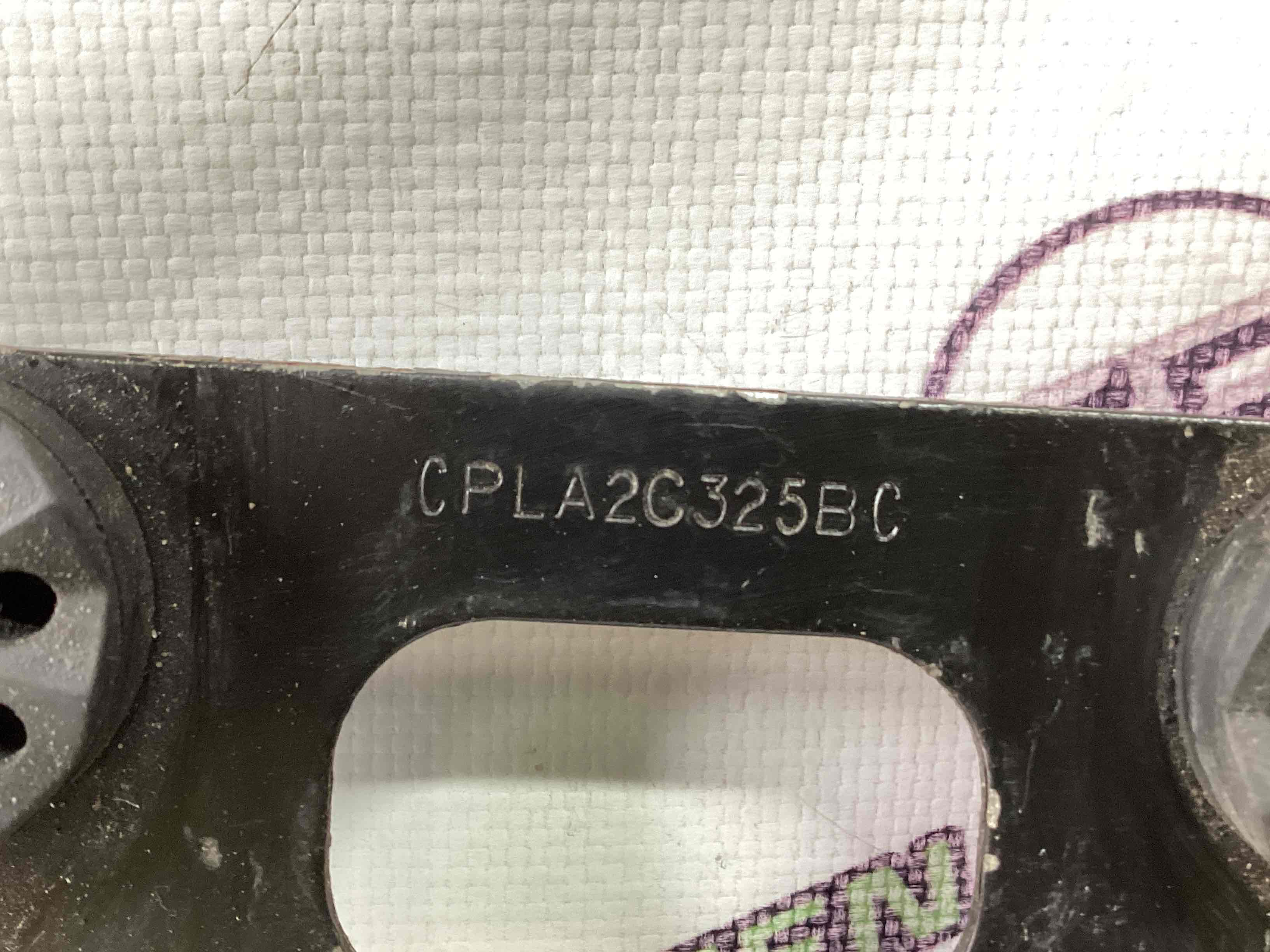 Крепление, кронштейн