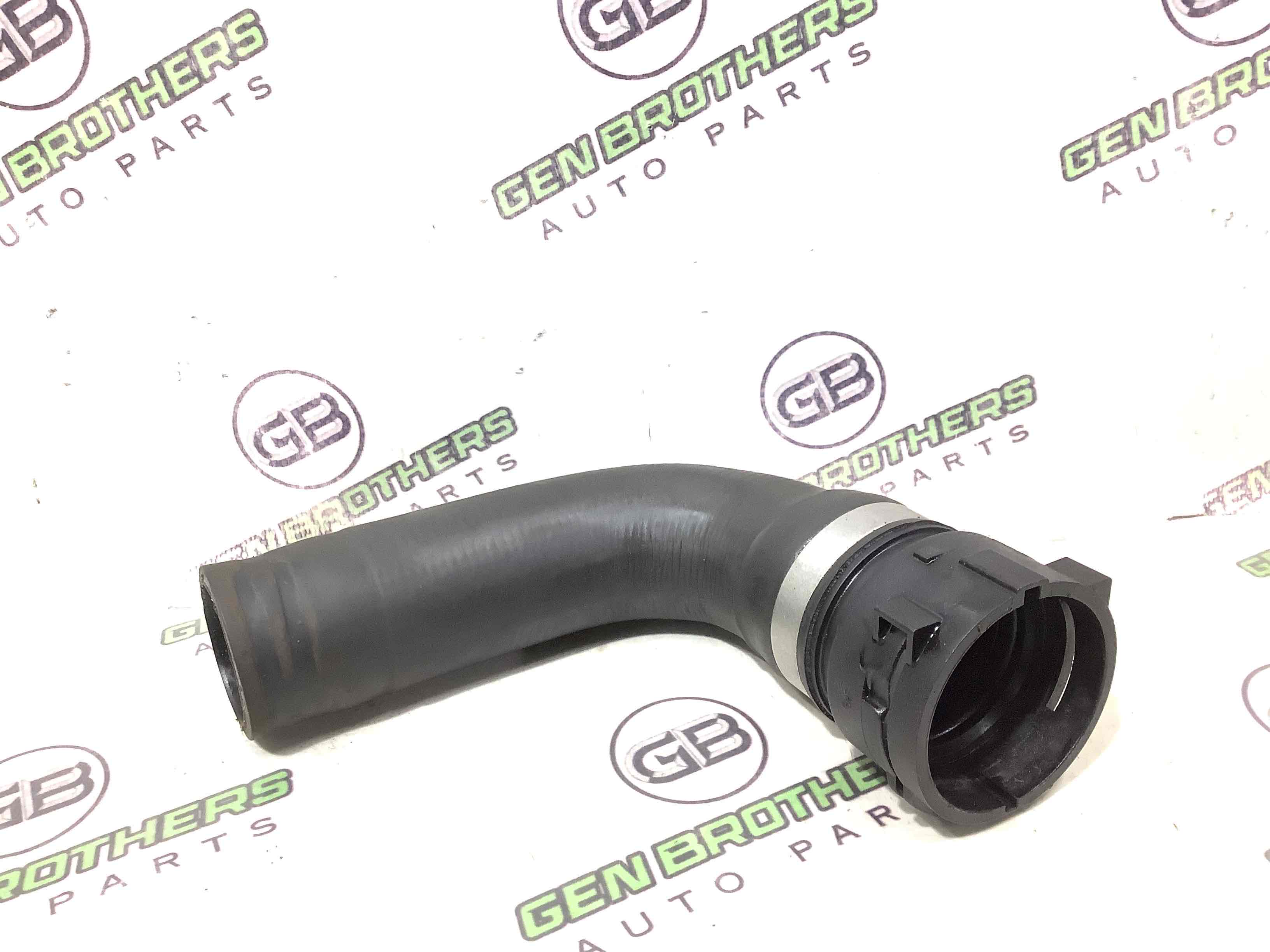 Патрубок трубопровід, шланг