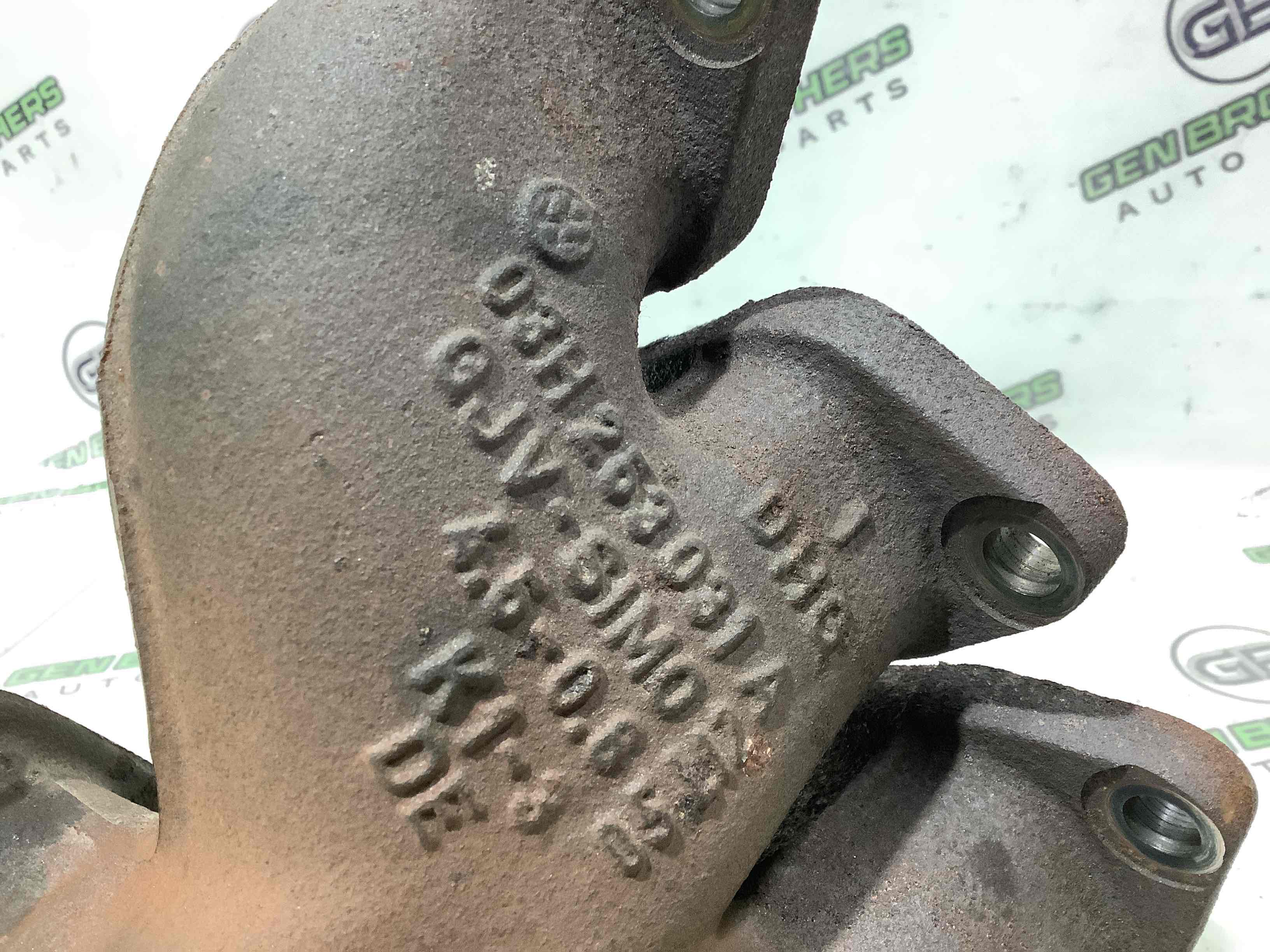 Колектор випускний